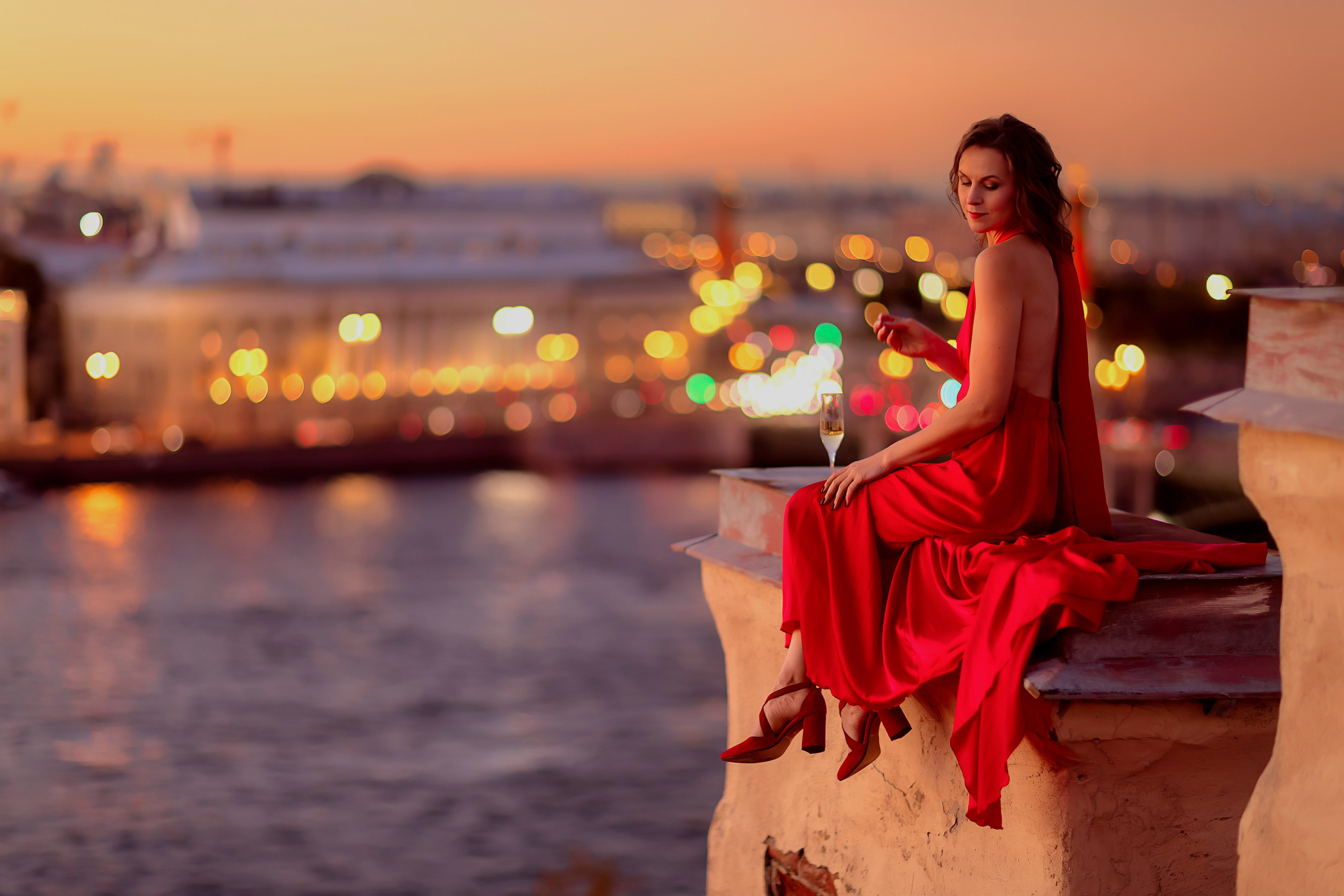 Женская съемка на крыше в закате. Фотограф в Санкт-Петербурге Анастасия Полякова