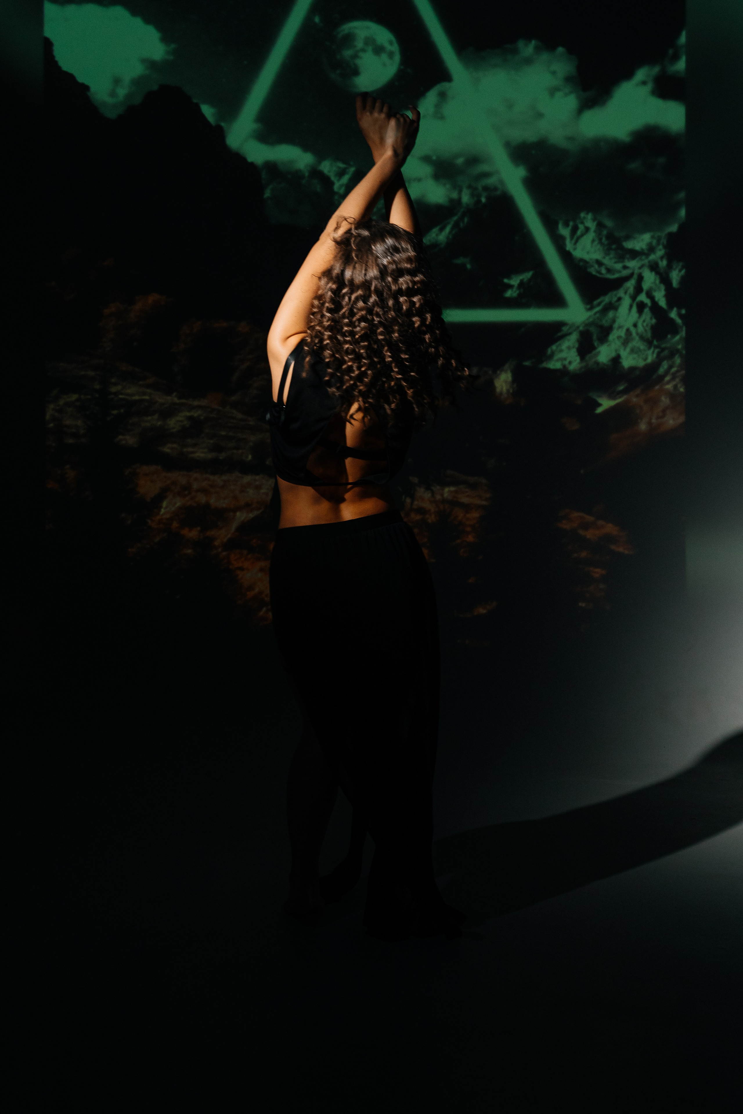 Студийный минимализм. Виктория Алпеева — фотограф по любви