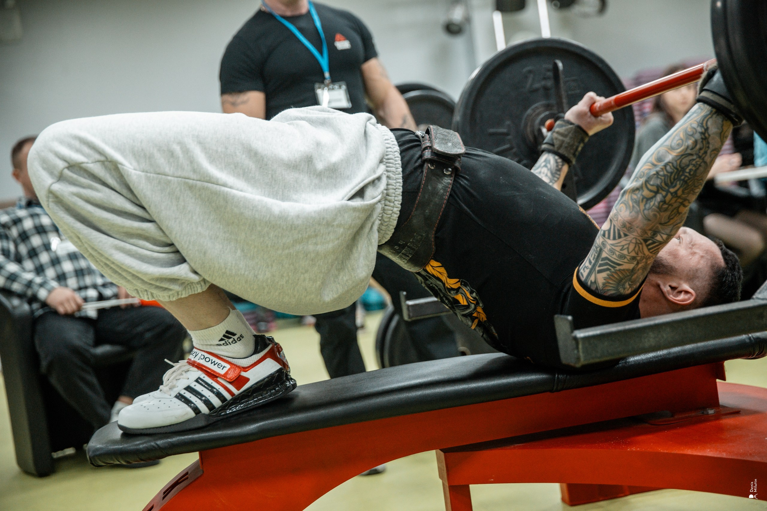 Турнир по жиму лёжа. Портретный фотограф Денис Милютин