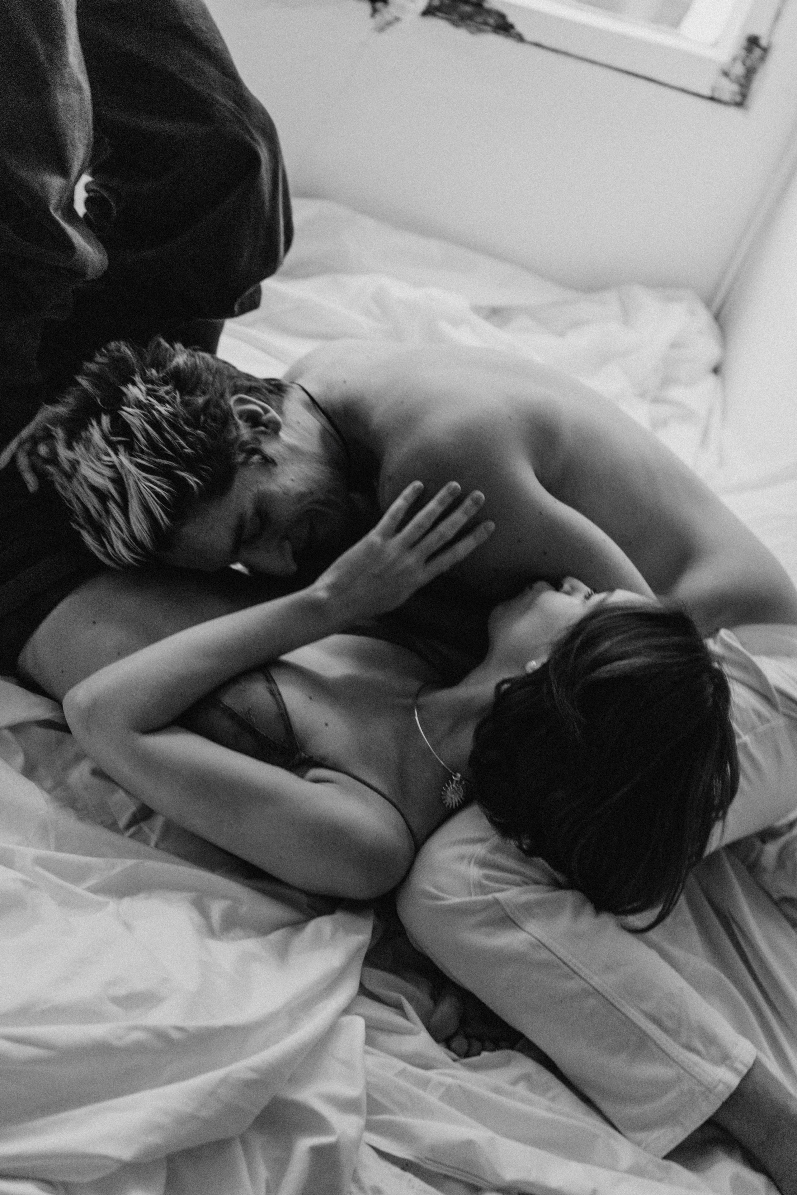 Why am I so crazy about her. Photographer in Paris