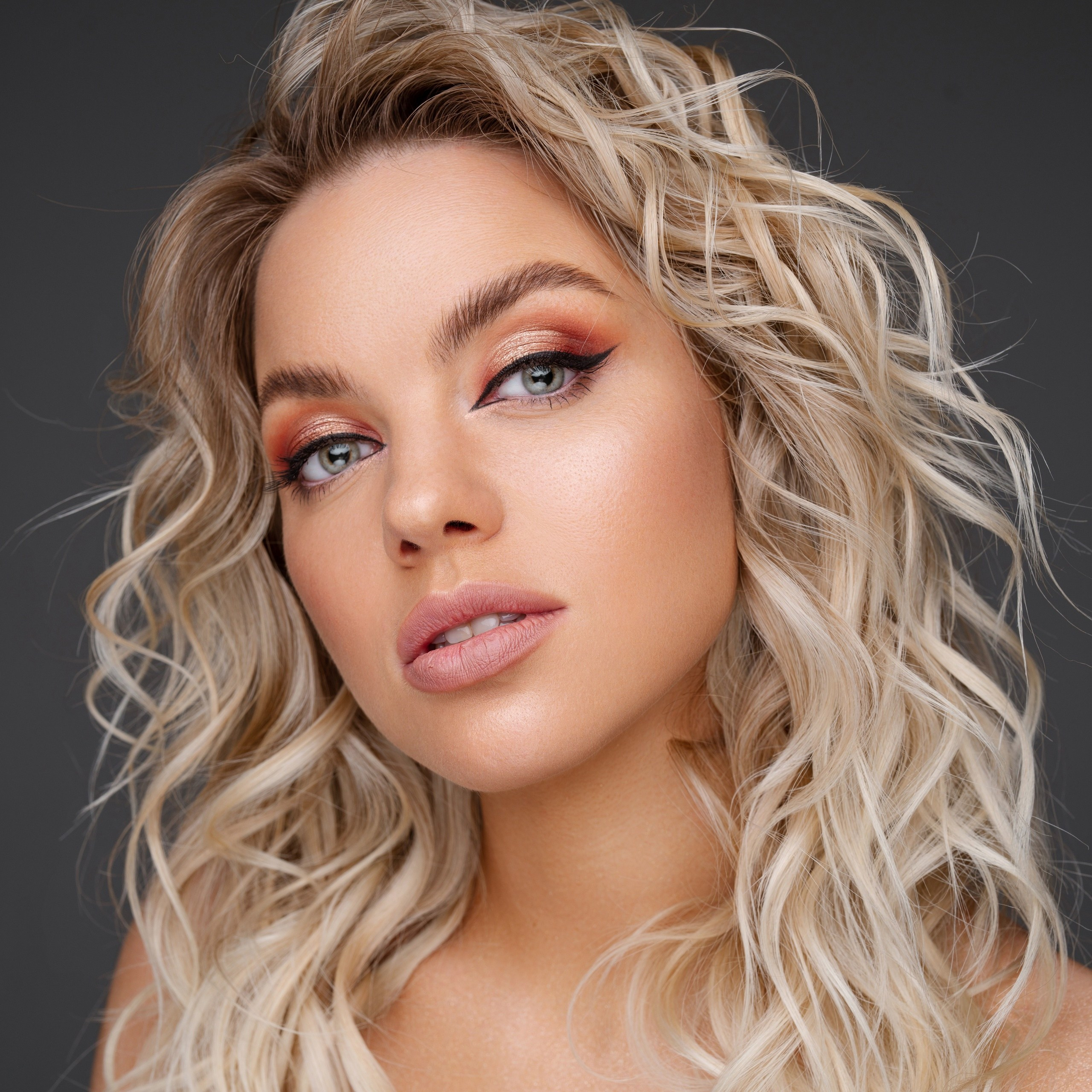 Портфолио. Оксана Волик фотограф в Архангельске. Аренда фотостудии White Studio