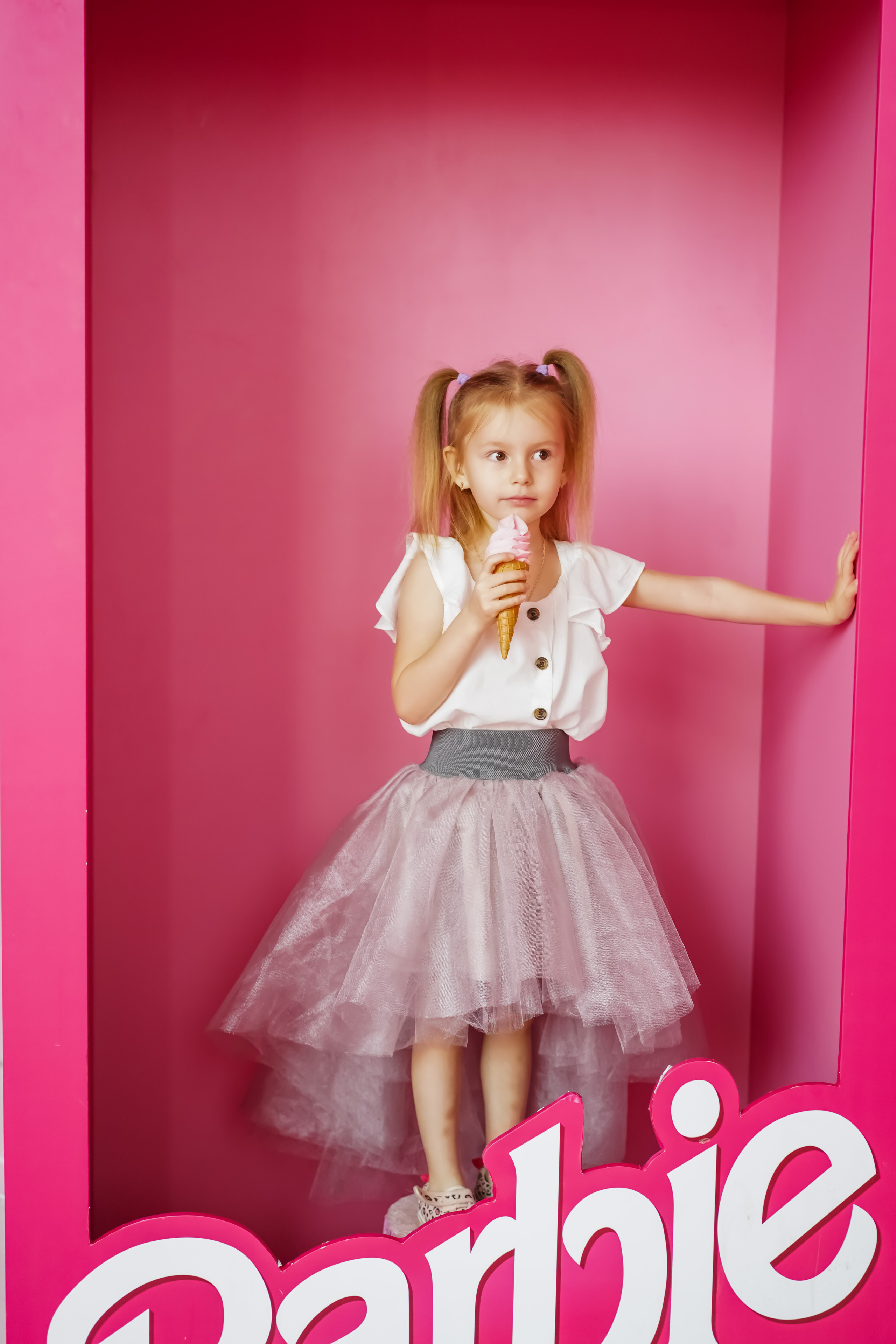 Мама с дочкой в студии. Фотограф Москва, визуальный менеджер Дарья Шевченко