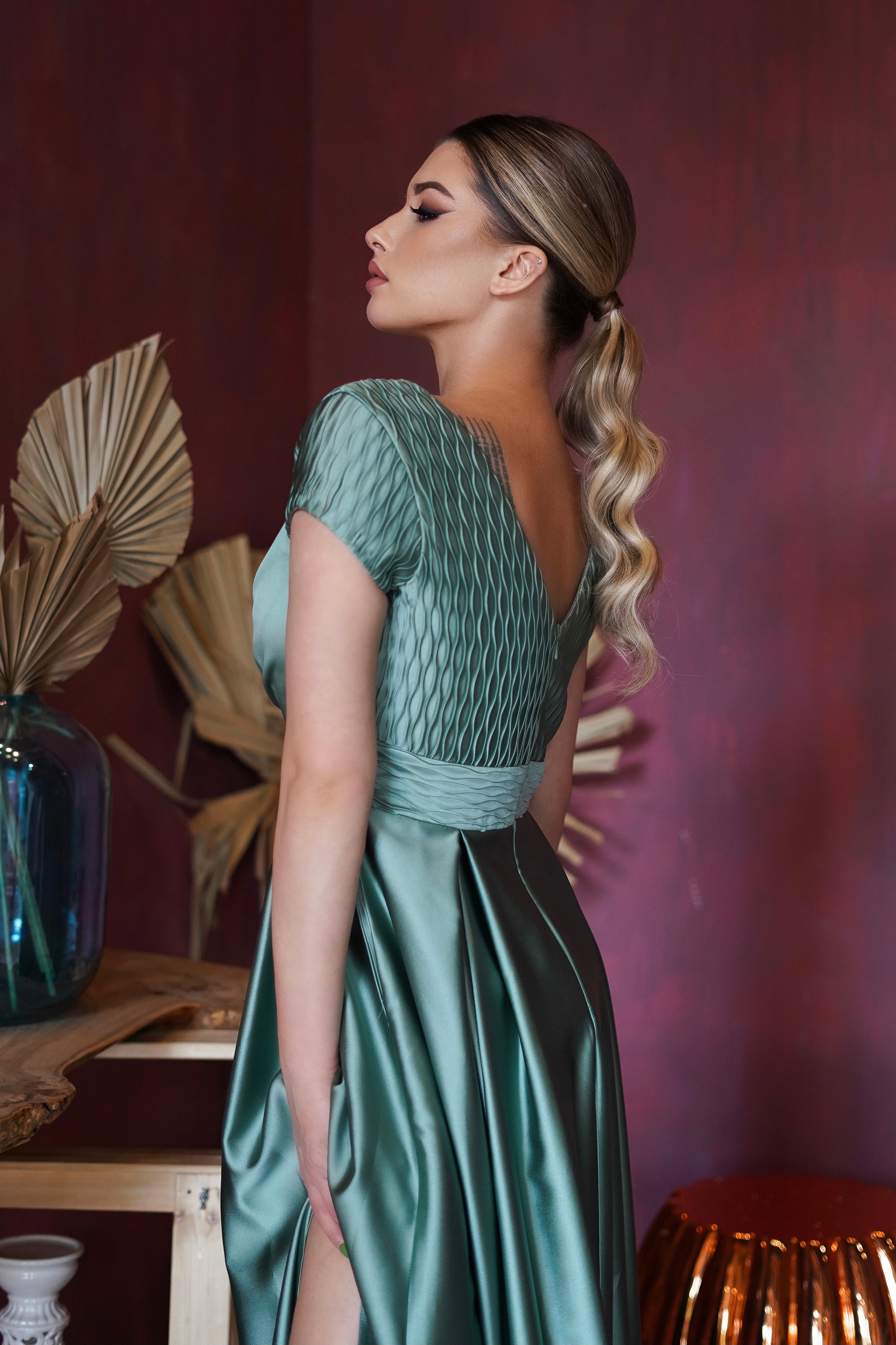 БРЕНД ПЛАТЬЕВ DRESS. Фотограф Москва, визуальный менеджер Дарья Шевченко