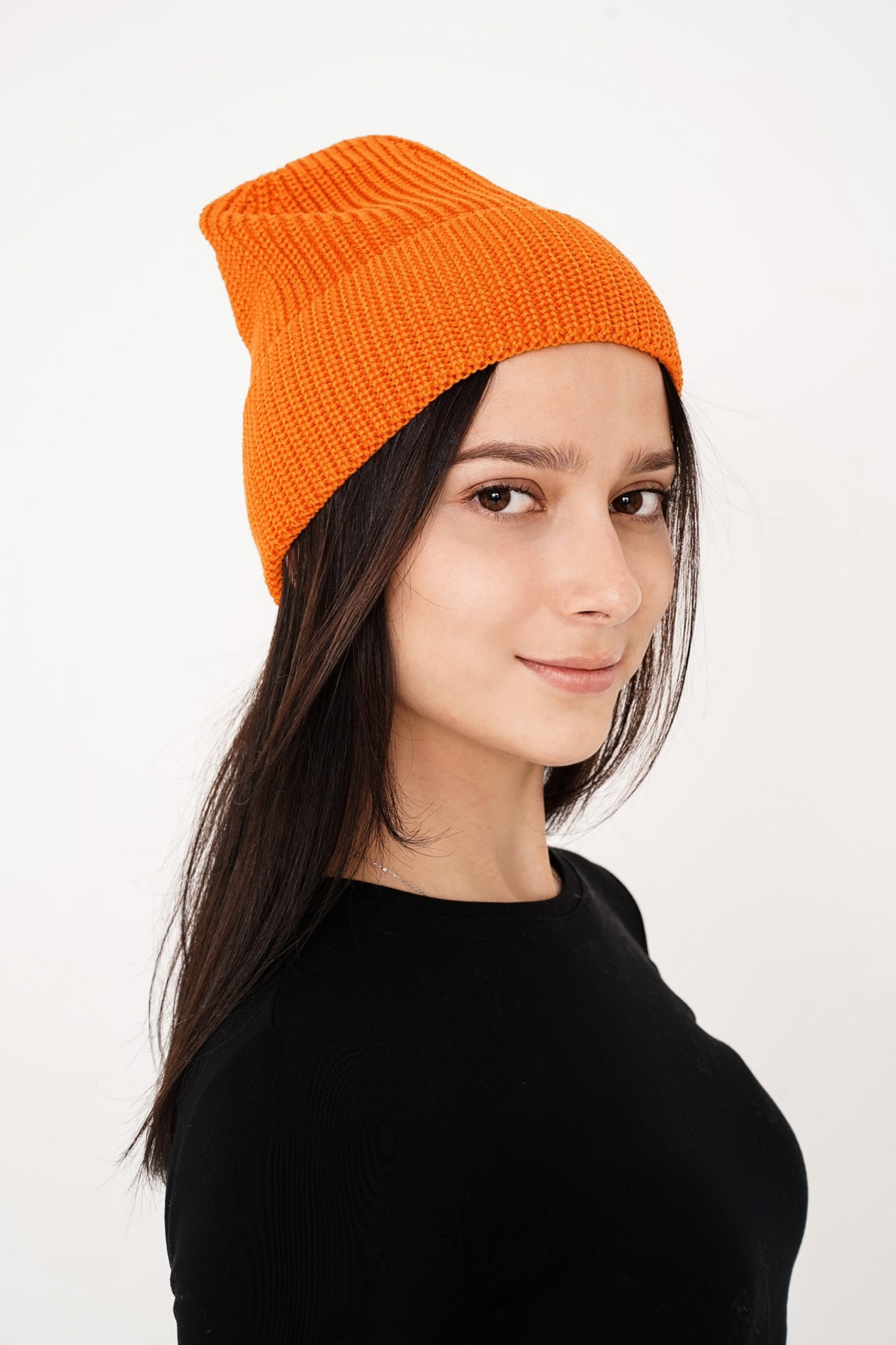 ШАПКИ И ШАРФЫ MARKETPLACE. Фотограф Москва, визуальный менеджер Дарья Шевченко