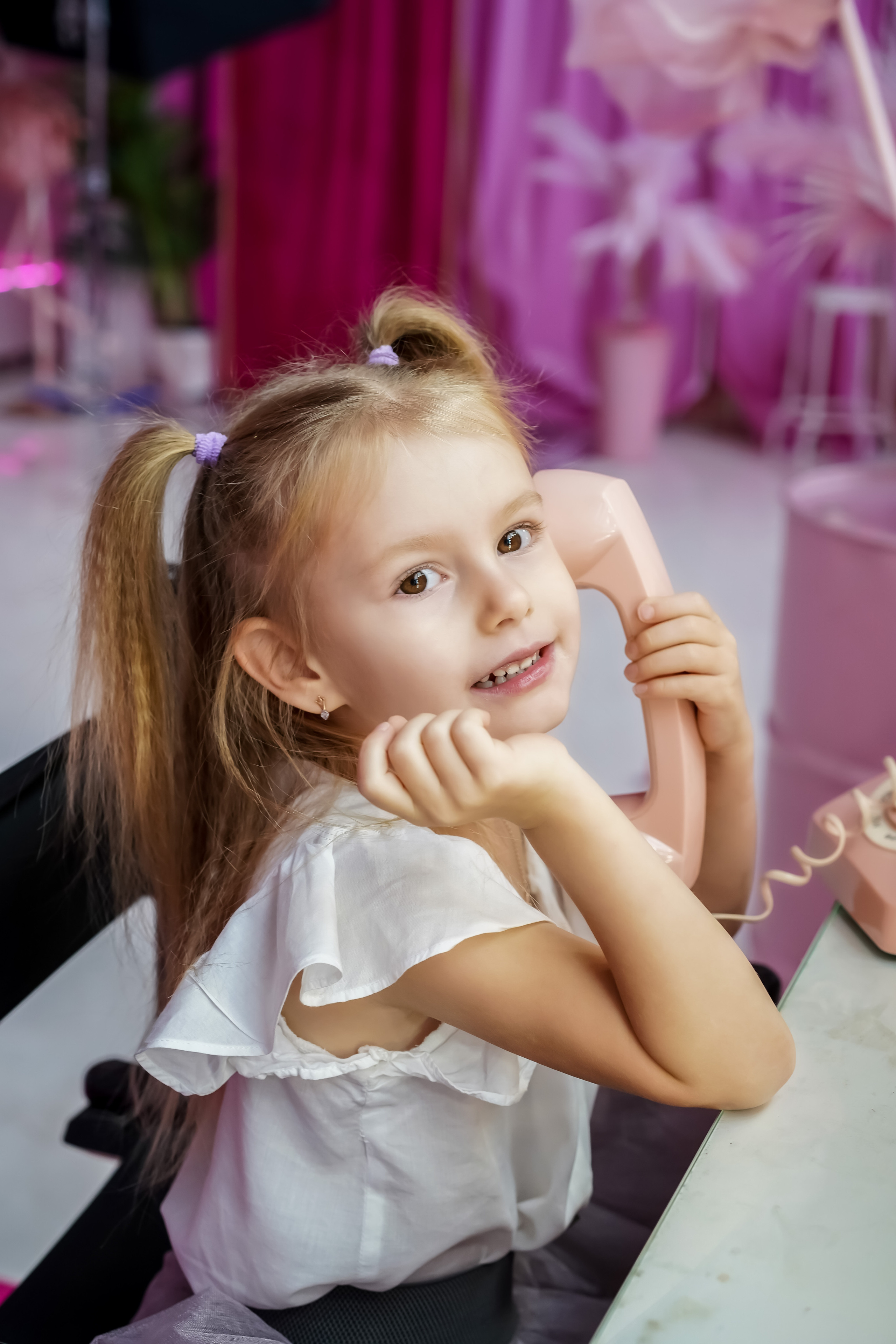 Мама с дочкой в студии. Фотограф Москва, визуальный менеджер Дарья Шевченко