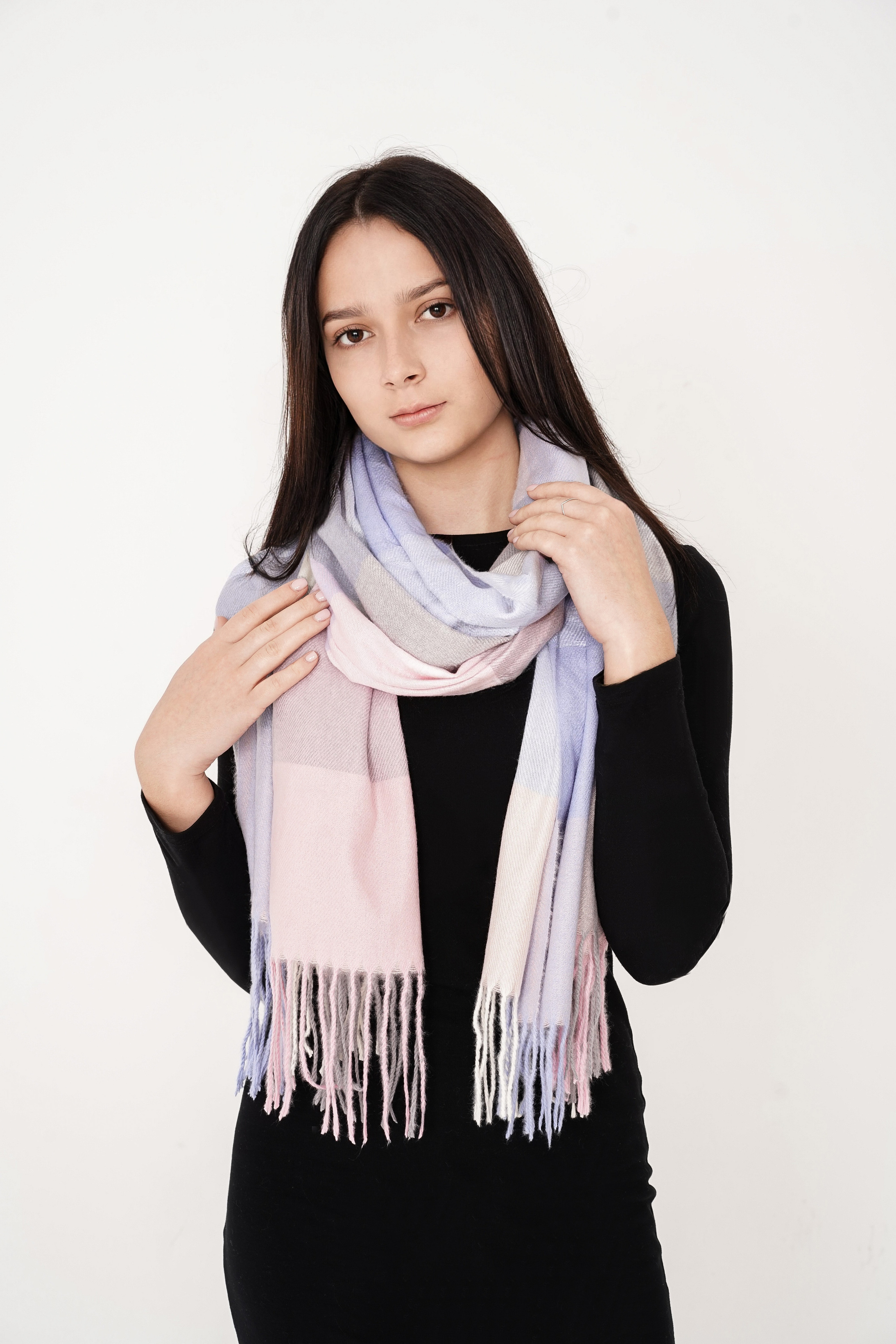 ШАПКИ И ШАРФЫ MARKETPLACE. Фотограф Москва, визуальный менеджер Дарья Шевченко