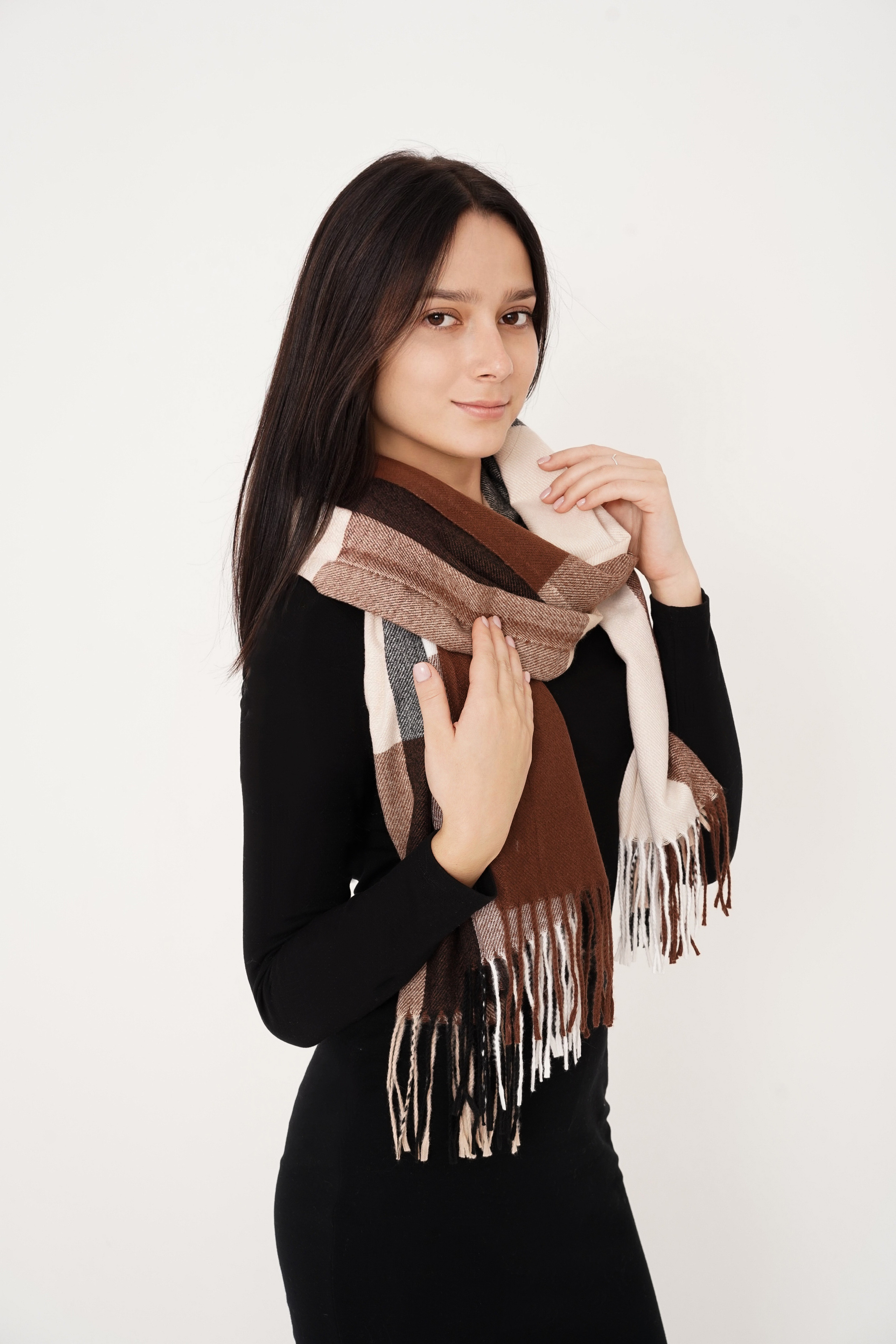 ШАПКИ И ШАРФЫ MARKETPLACE. Фотограф Москва, визуальный менеджер Дарья Шевченко