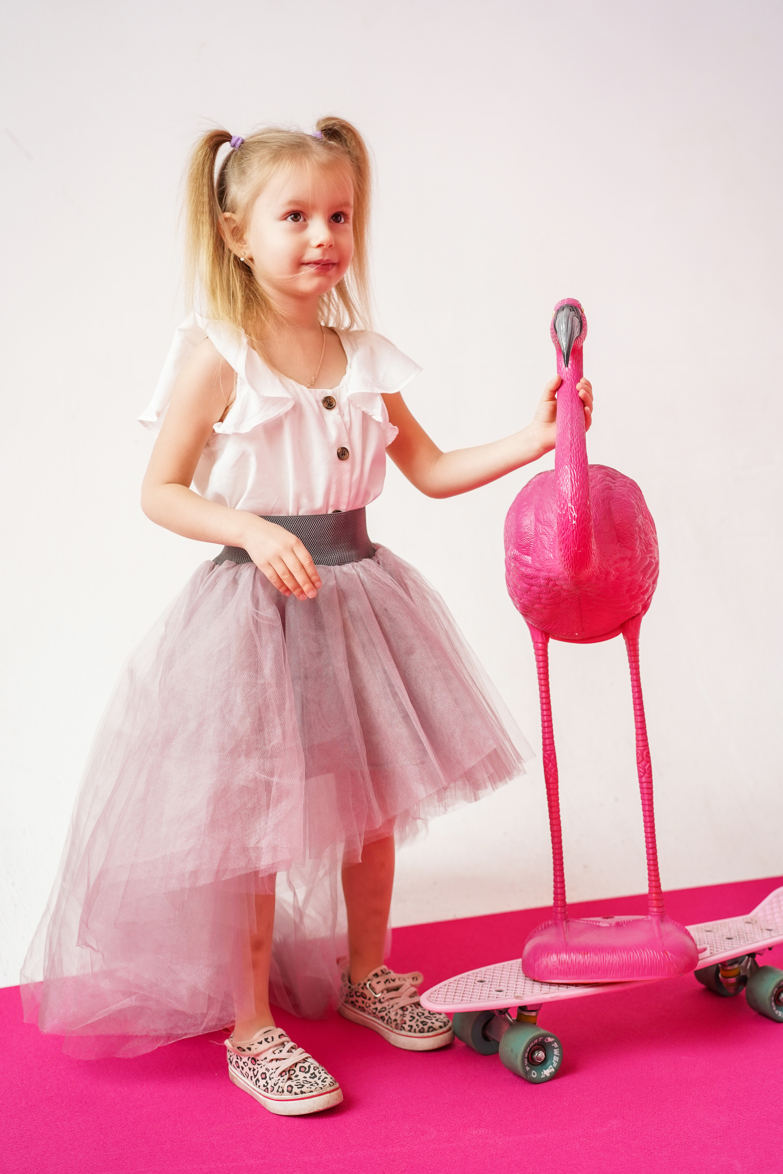 Мама с дочкой в студии. Фотограф Москва, визуальный менеджер Дарья Шевченко