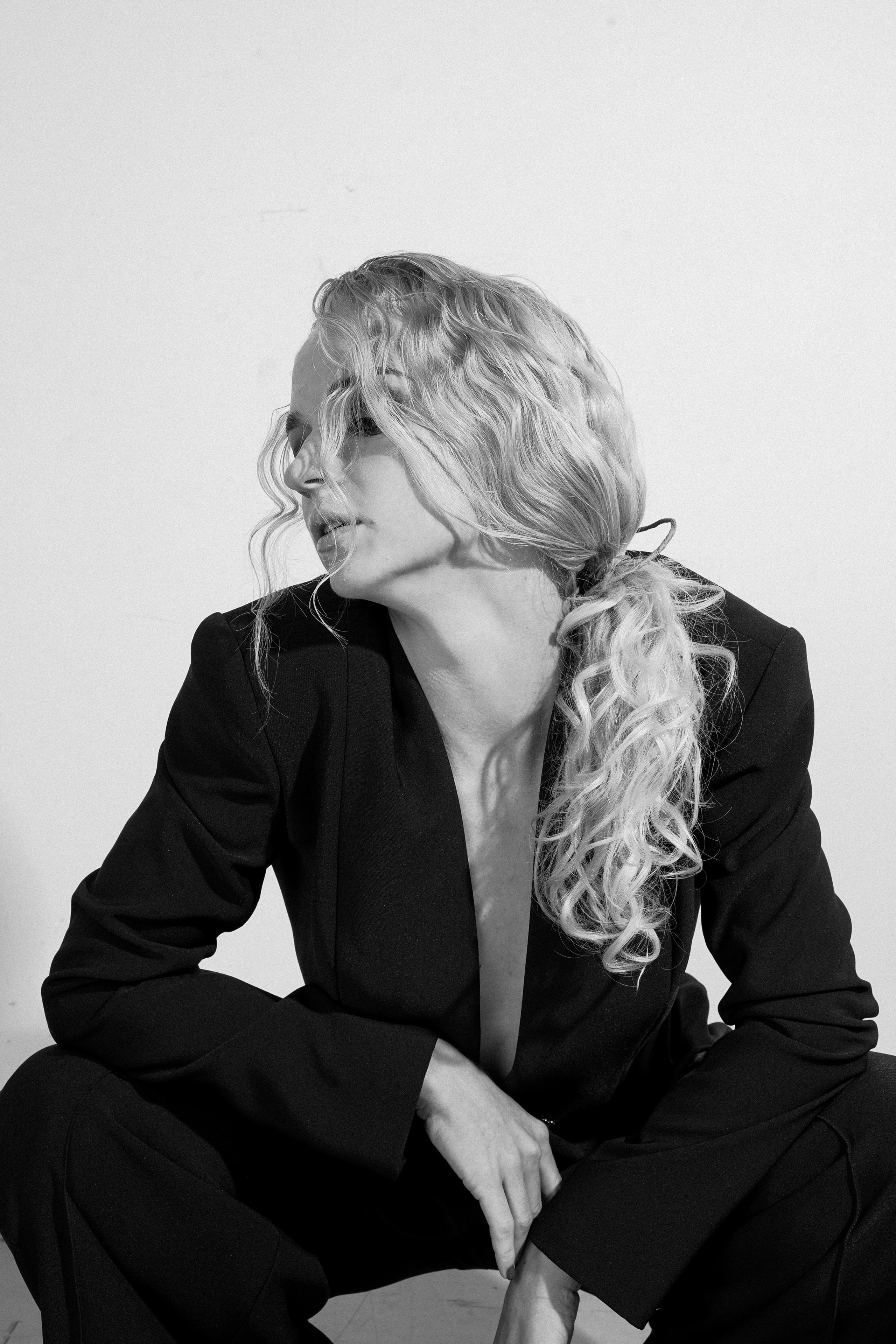 VERA WHITE&BLACK. Фотограф Москва, визуальный менеджер Дарья Шевченко