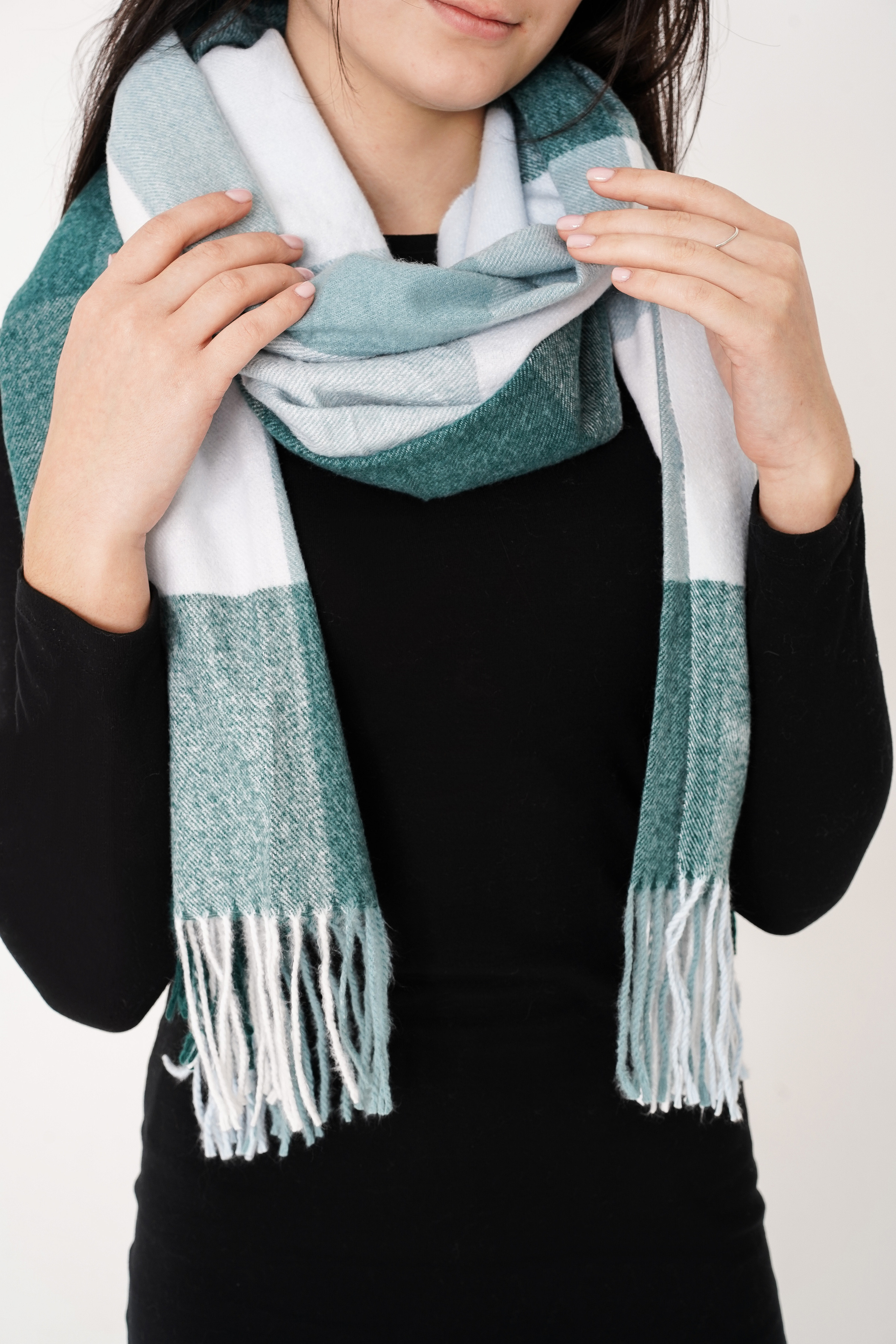 ШАПКИ И ШАРФЫ MARKETPLACE. Фотограф Москва, визуальный менеджер Дарья Шевченко