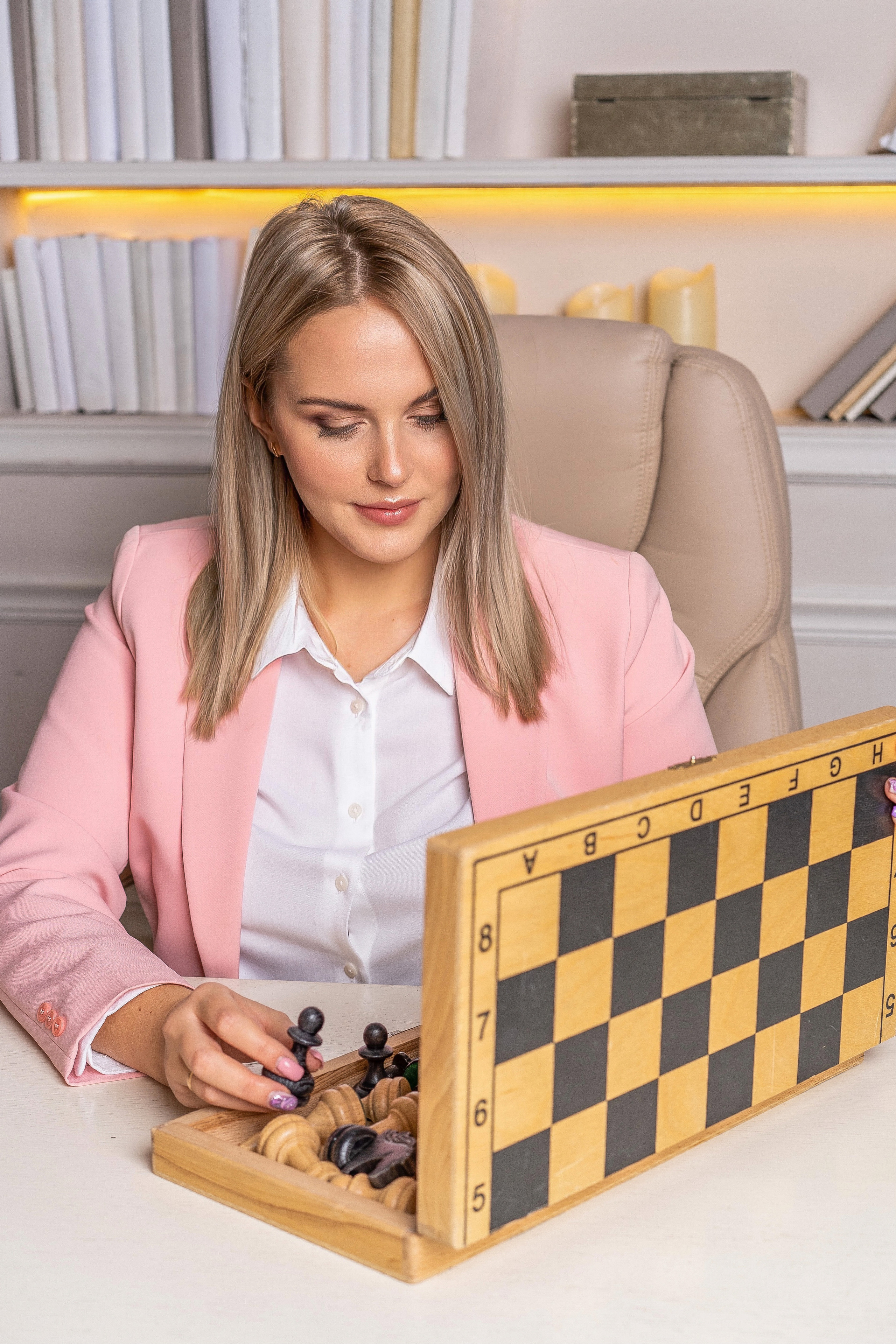 Эксперт учитель начальных классов. Фотограф Москва, визуальный менеджер Дарья Шевченко