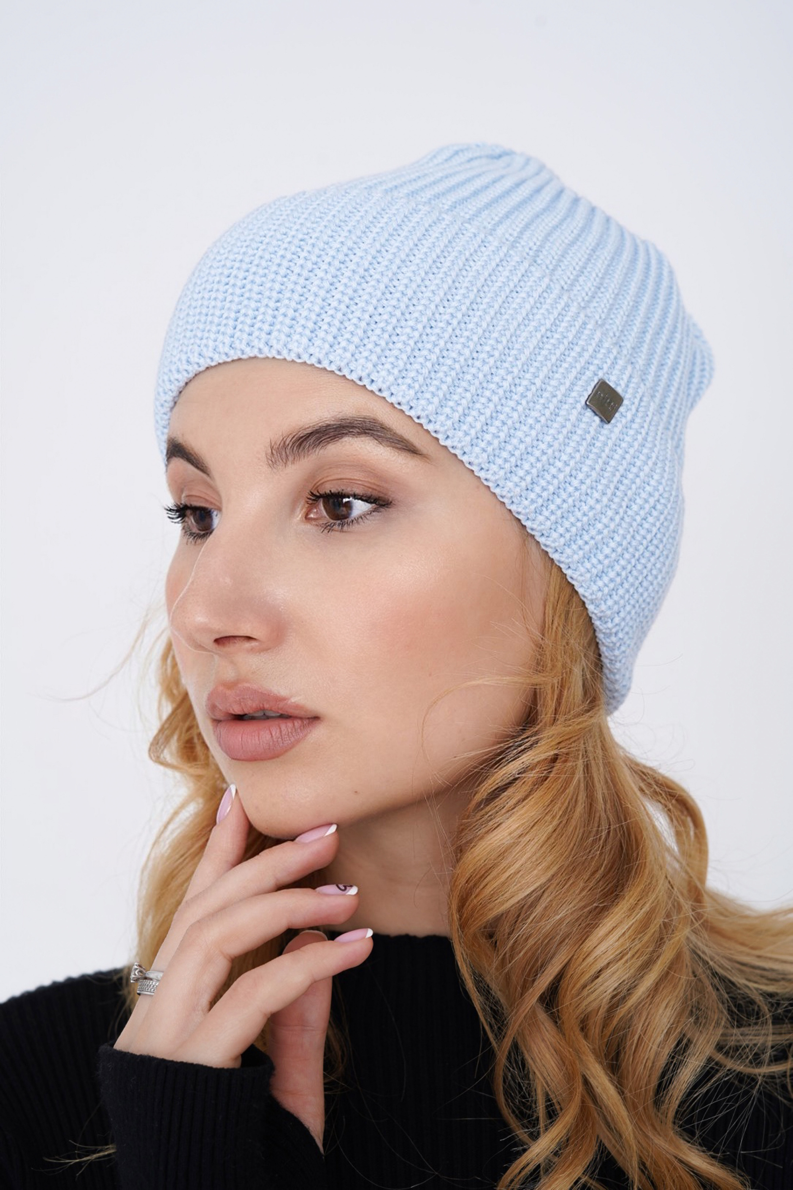 ШАПКИ FOR MARKETPLACE. Фотограф Москва, визуальный менеджер Дарья Шевченко