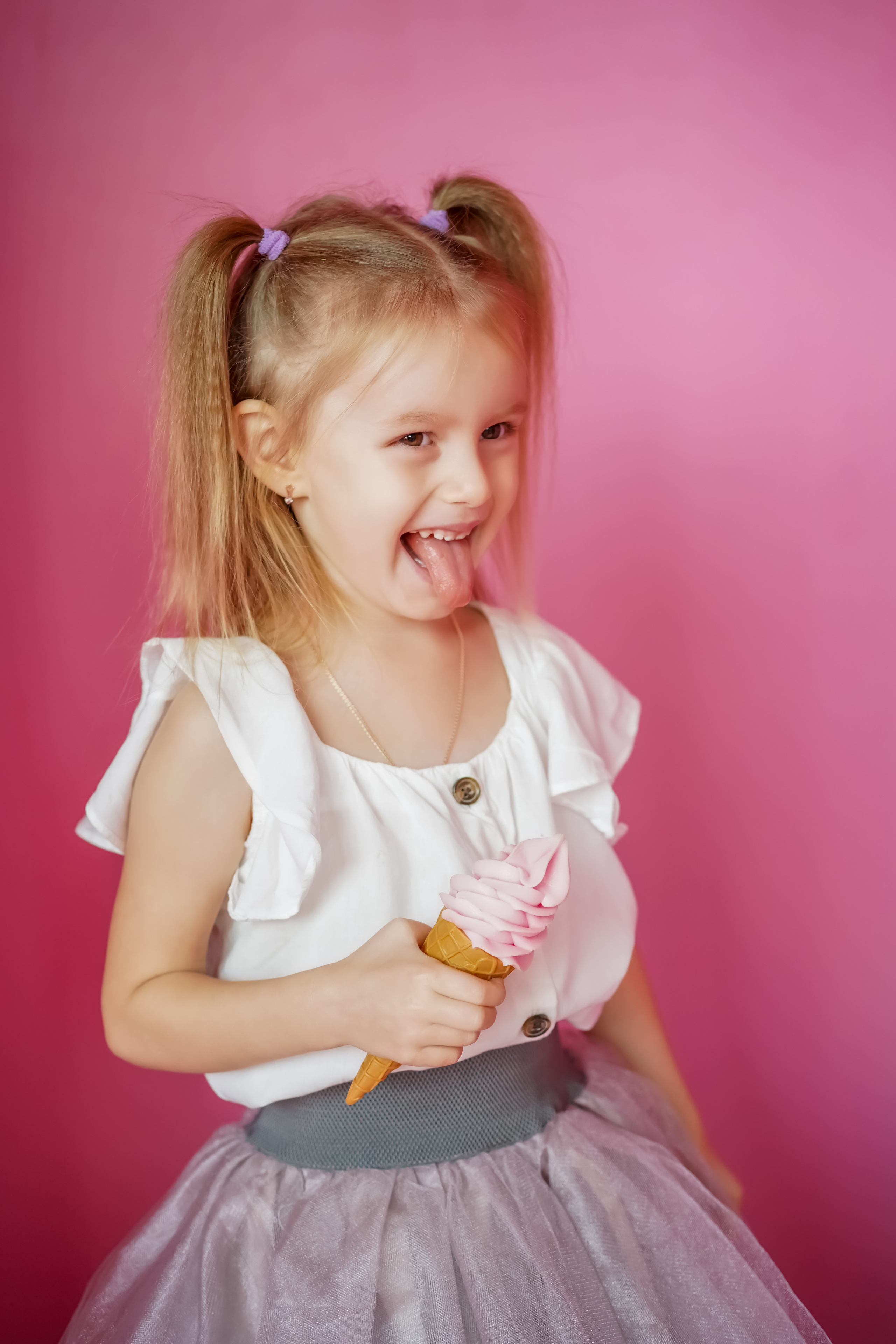 Мама с дочкой в студии. Фотограф Москва, визуальный менеджер Дарья Шевченко