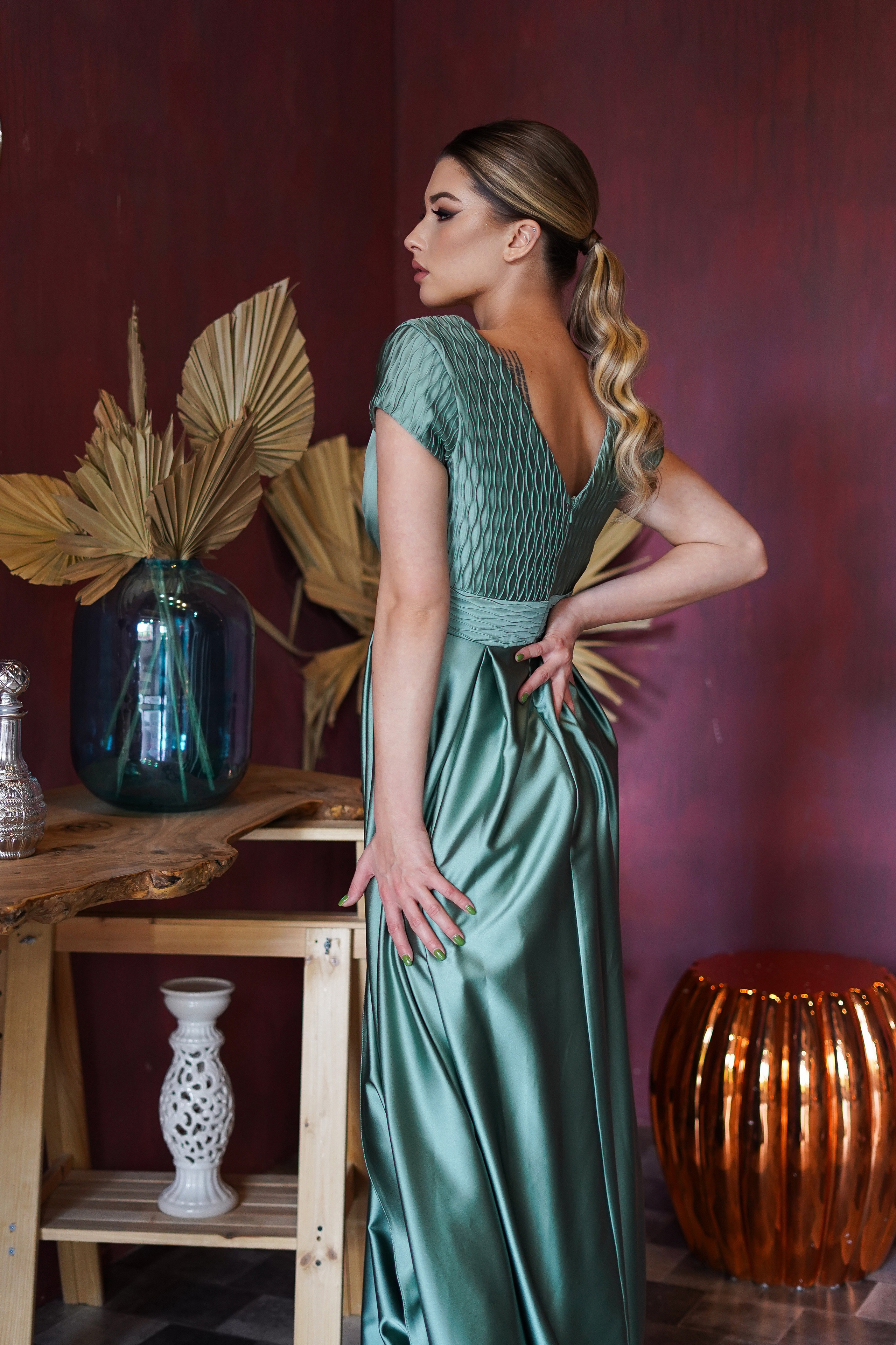 БРЕНД ПЛАТЬЕВ DRESS. Фотограф Москва, визуальный менеджер Дарья Шевченко