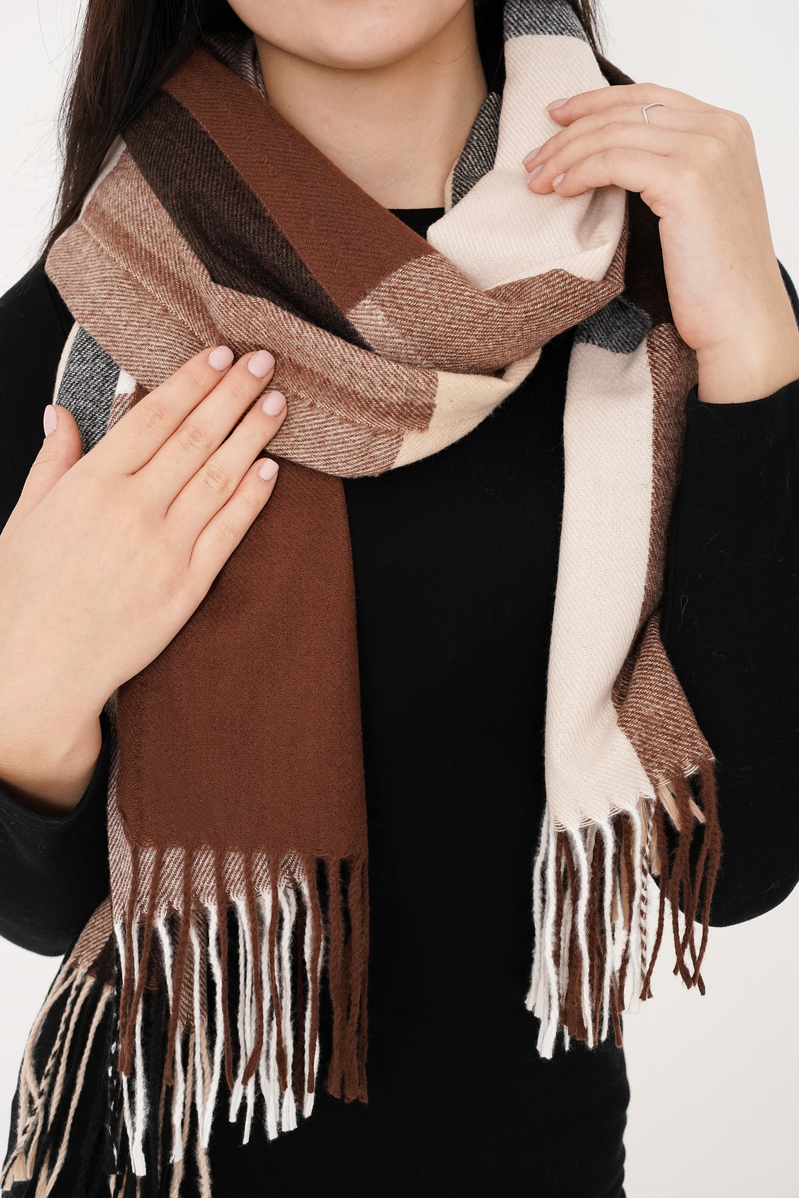 ШАПКИ И ШАРФЫ MARKETPLACE. Фотограф Москва, визуальный менеджер Дарья Шевченко