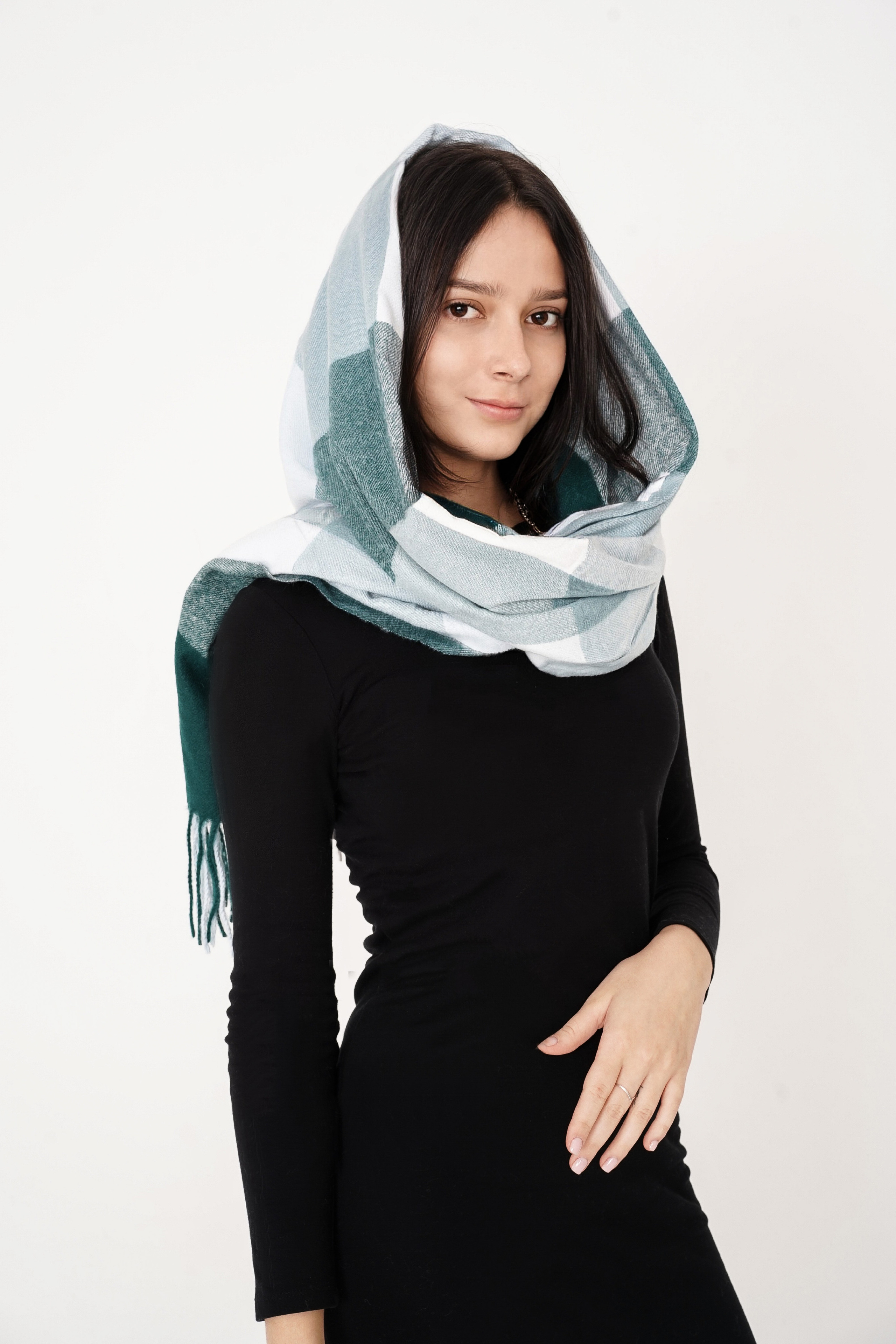 ШАПКИ И ШАРФЫ MARKETPLACE. Фотограф Москва, визуальный менеджер Дарья Шевченко