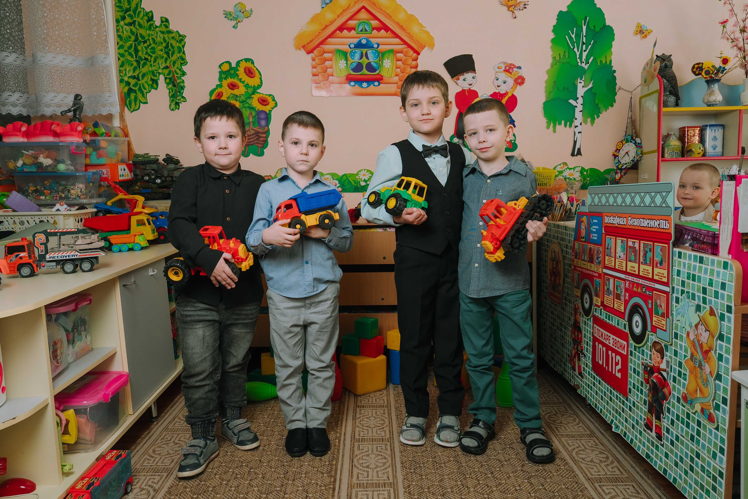 Групповые фото — Игра. Выпускные альбомы Натальи Бутко: Новороссийск, Анапа, Геленджик