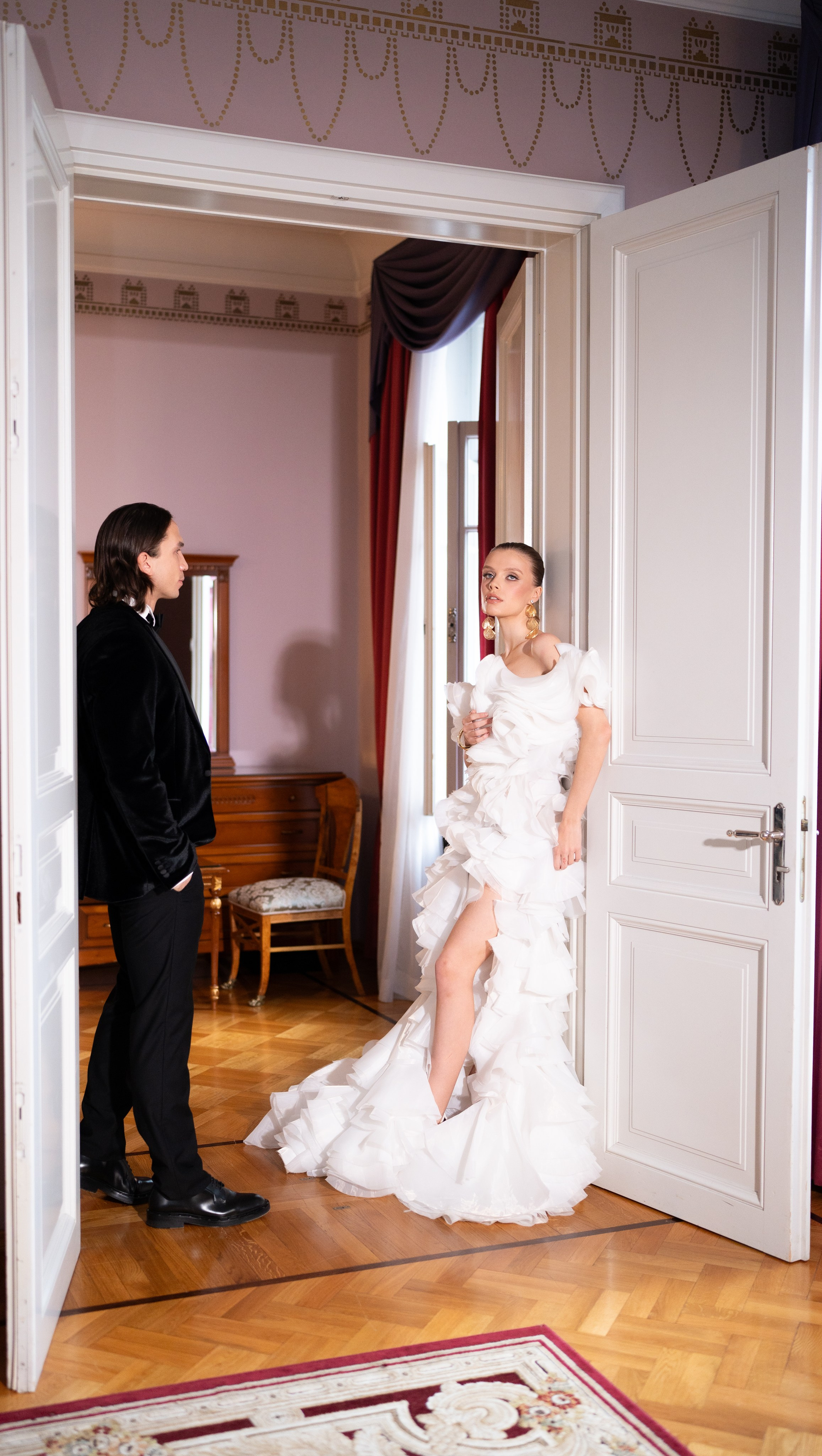 Дмитрий и Софья. Отель националь. Свадебный фотограф Москва