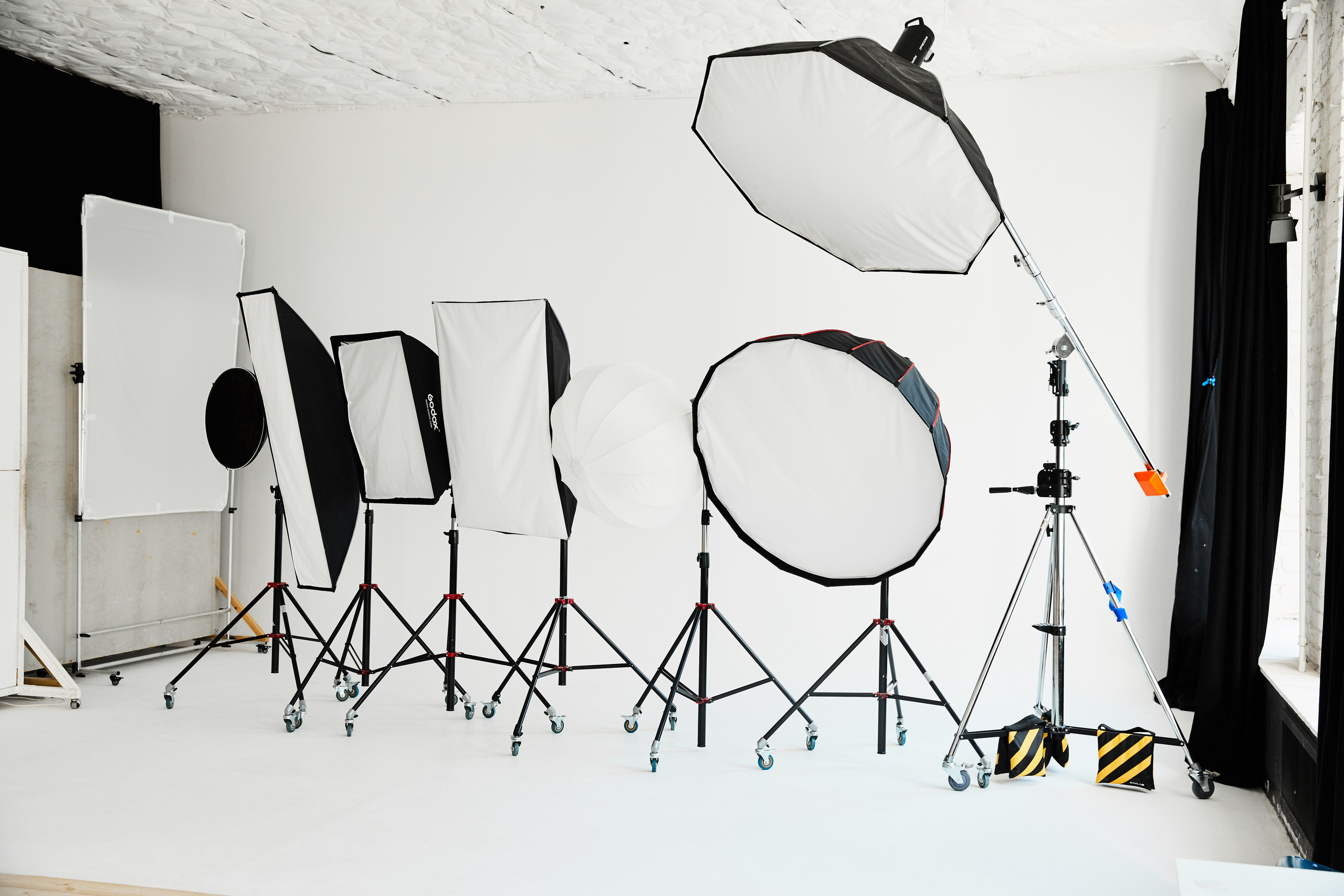 Зал «Мастерская». Аренда залов Фотосъемка Рекламная Фотосъемка Съемка для сайтов