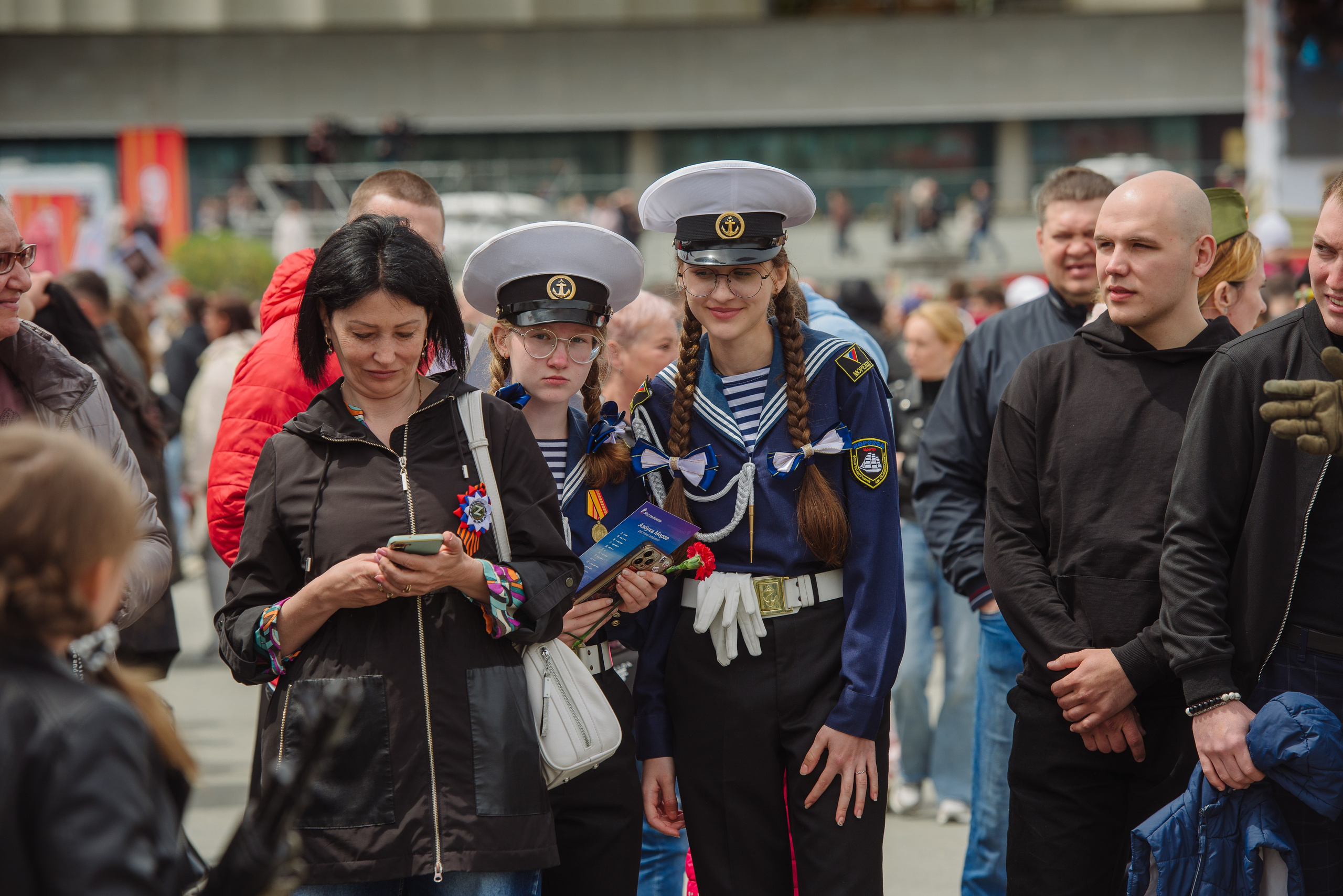 9 мая Центральная плащадь. Фотограф Мария Каюрова