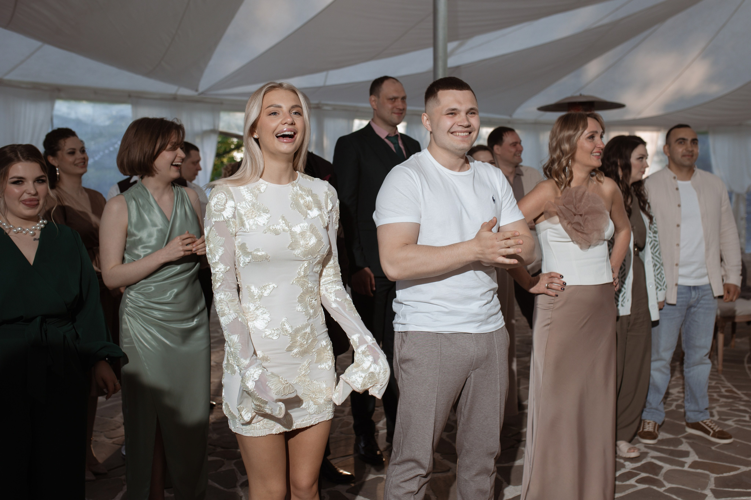 Уютная свадьба за городом в кругу самых близких. Свадебный фотограф Елена Рубцова