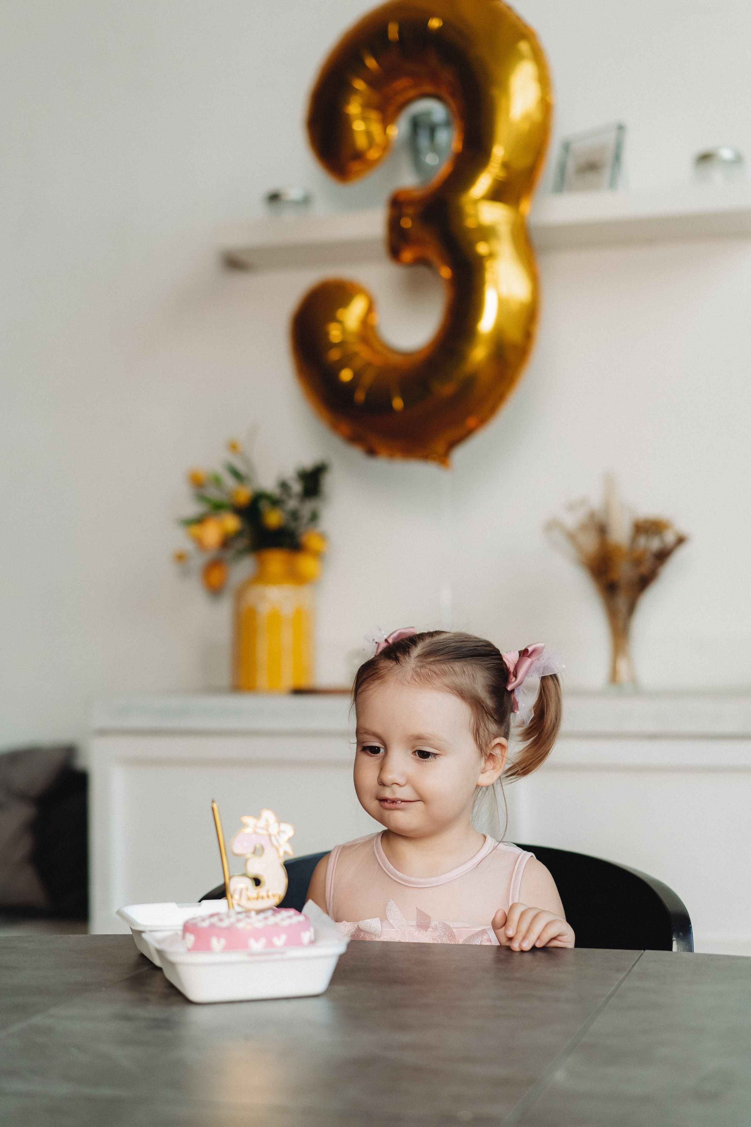 ДР в большой студии. Семейный и контент фотограф в Красноярске Власова Екатерина