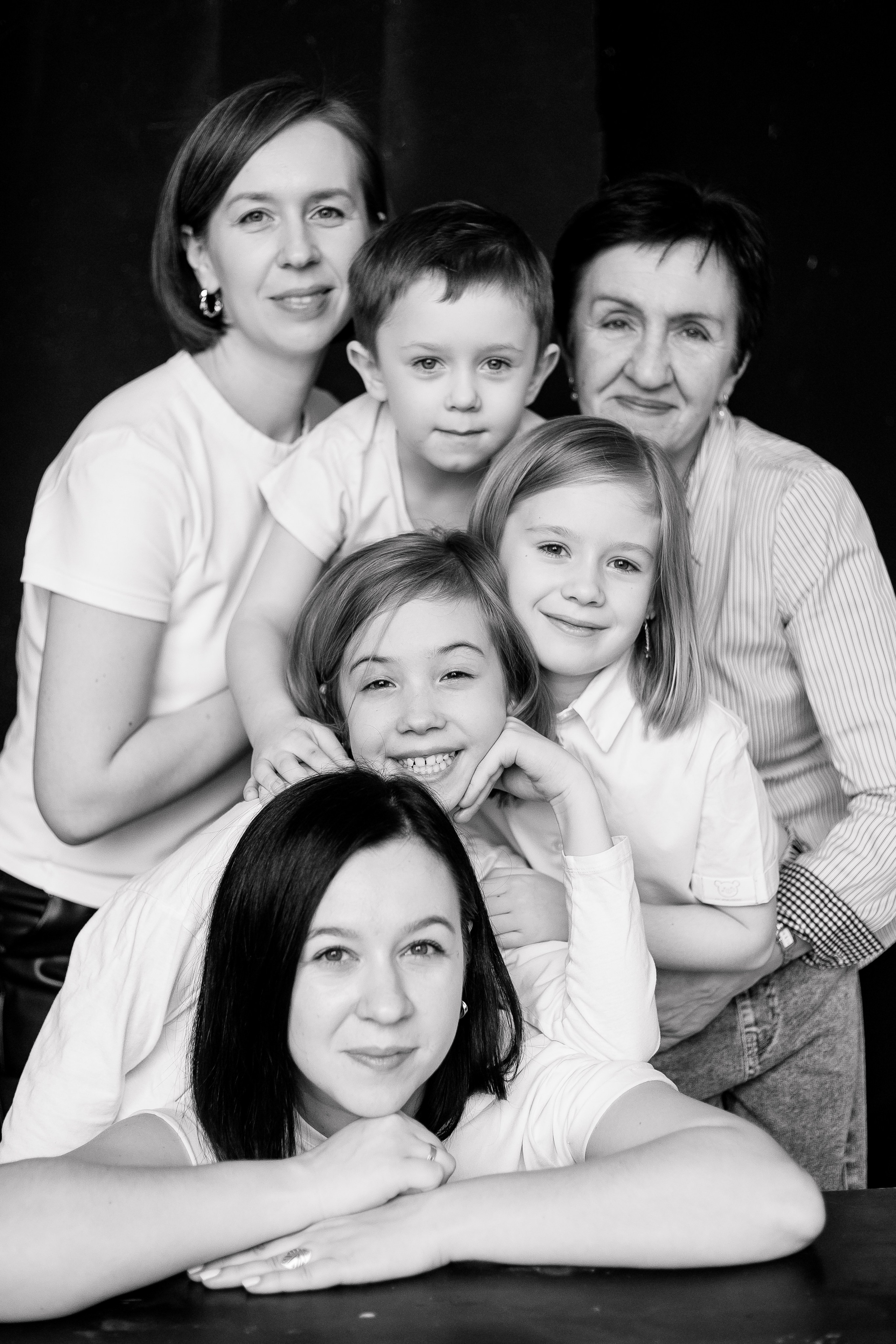 Семейная фотосессия в студии. Свадебный фотограф Регина Клименко Москва, Московская область