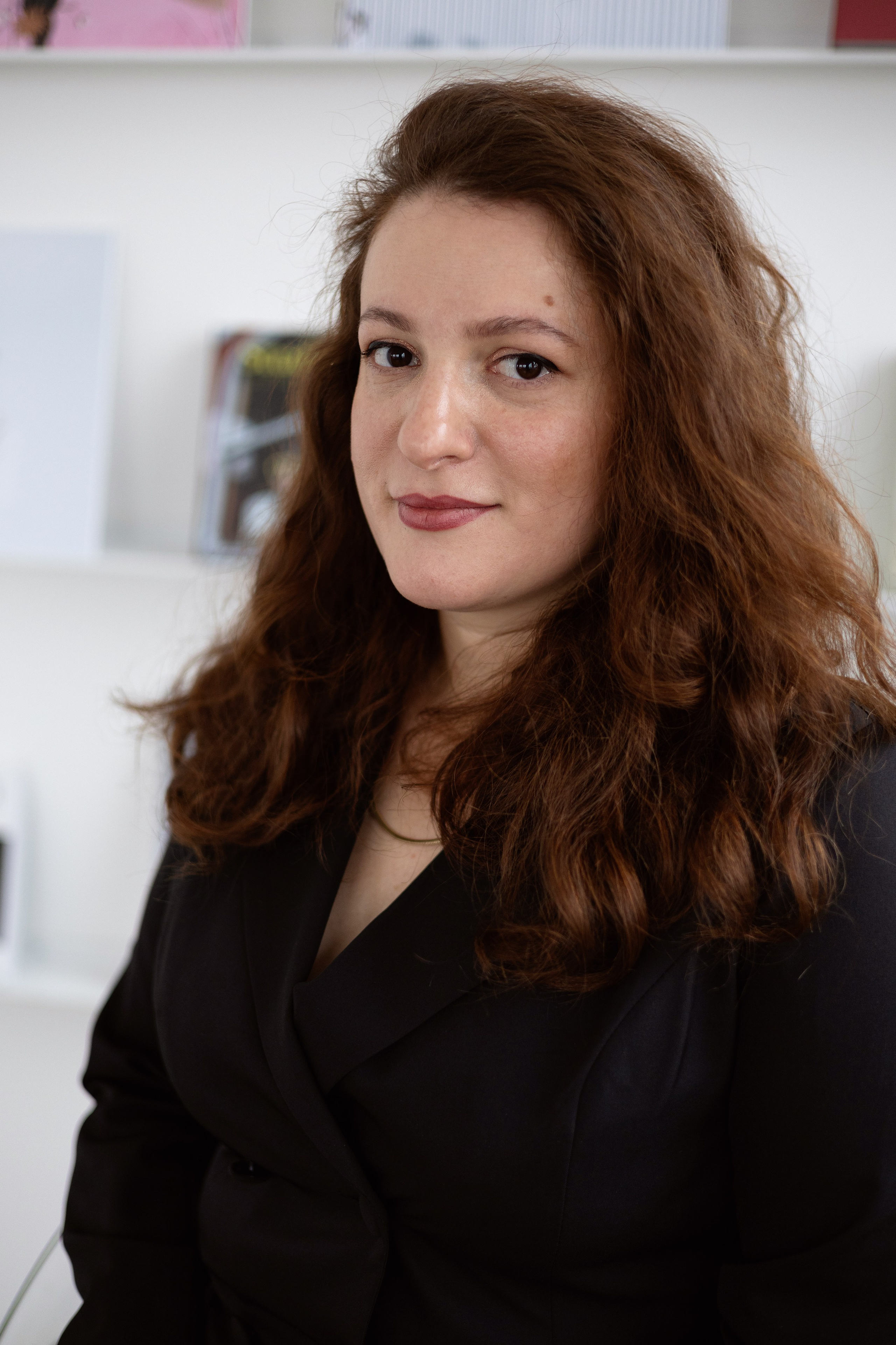 Контент-съемка для социальных сетей мастера перманентного макияжа. Кизя Мисриева — фотограф: плёнка, цифра. Москва и не только