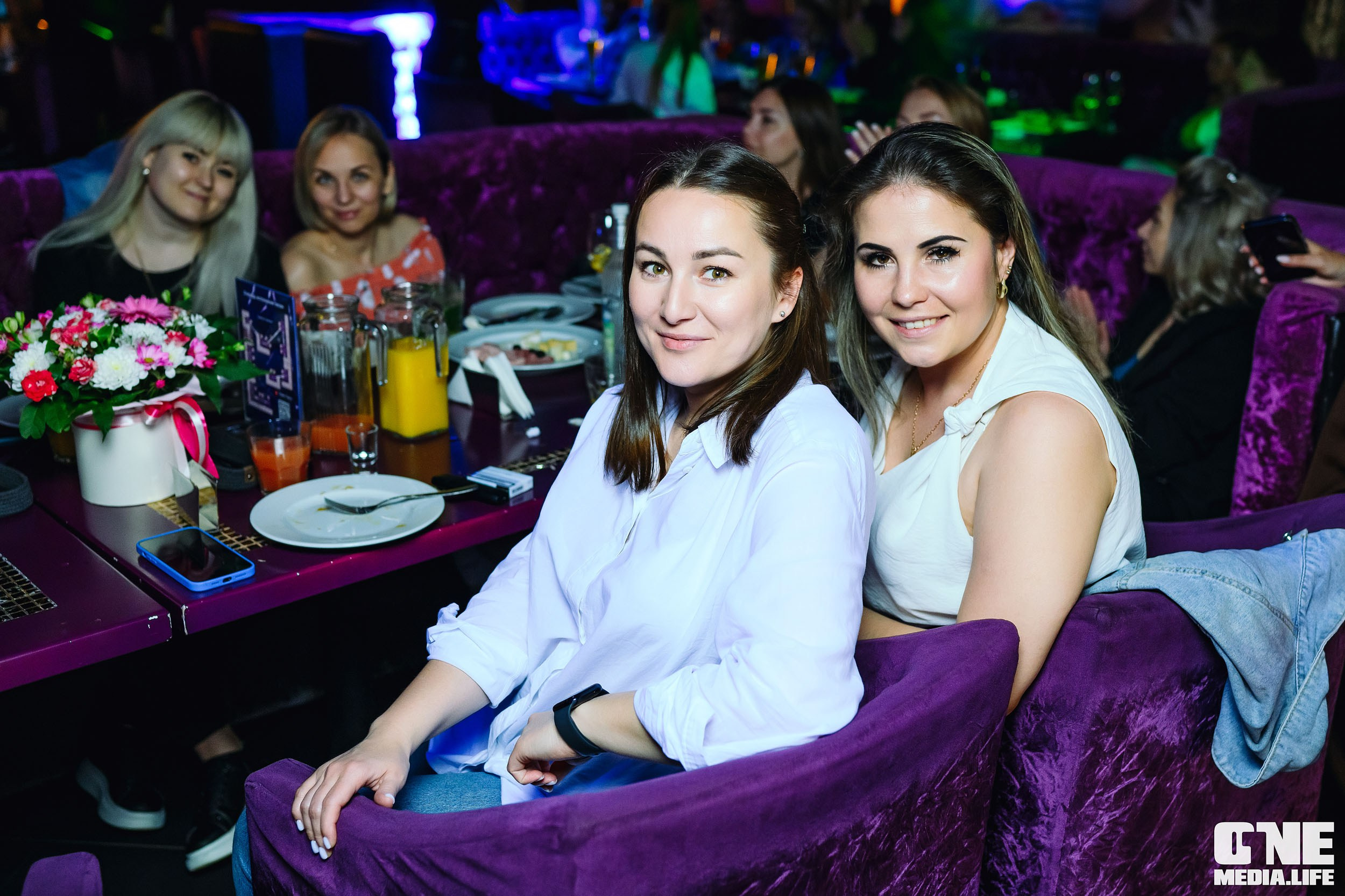 Фоторепортаж из караоке-клуба Эйфория. One Media Life: фоторепортажи, фотоотчеты с мероприятий и заведений