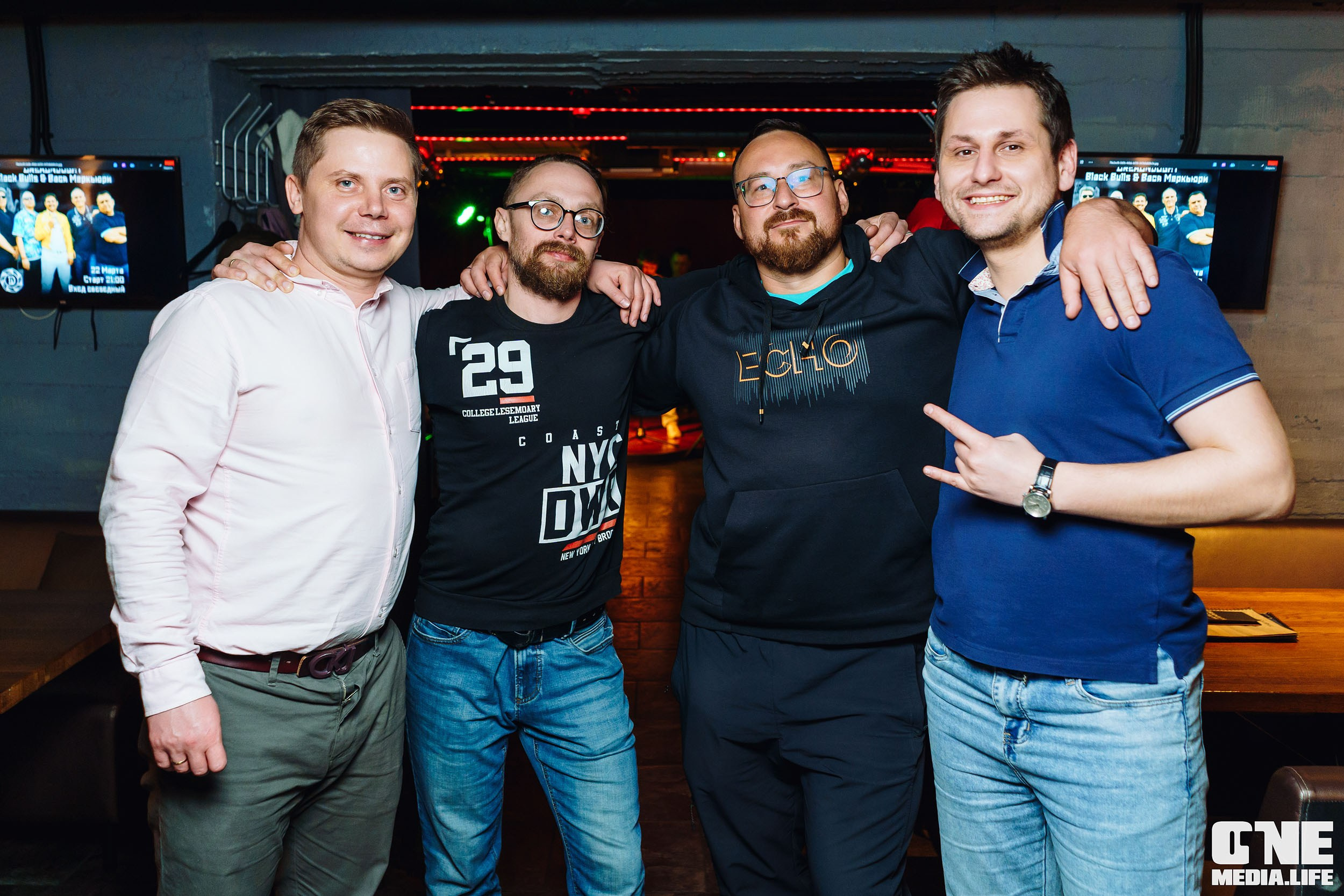 Фоторепортаж из бара Dreadnought. One Media Life: фоторепортажи, фотоотчеты с мероприятий и заведений