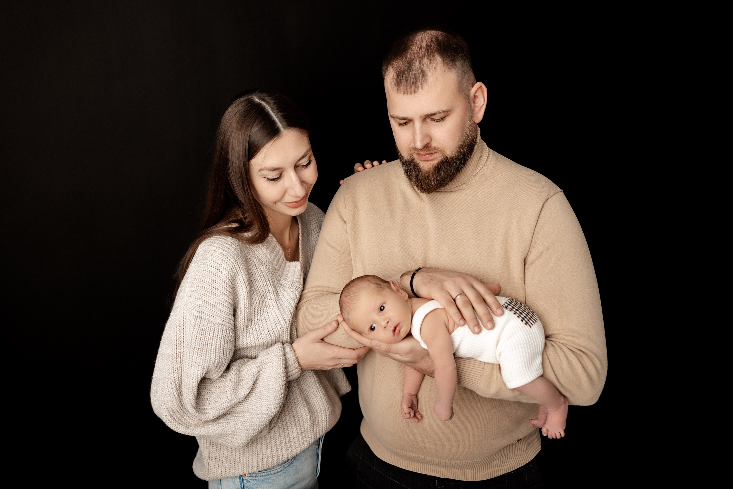 Фотосъёмка новорожденных. Фотограф Беременности и Новорождённых в Кемерово