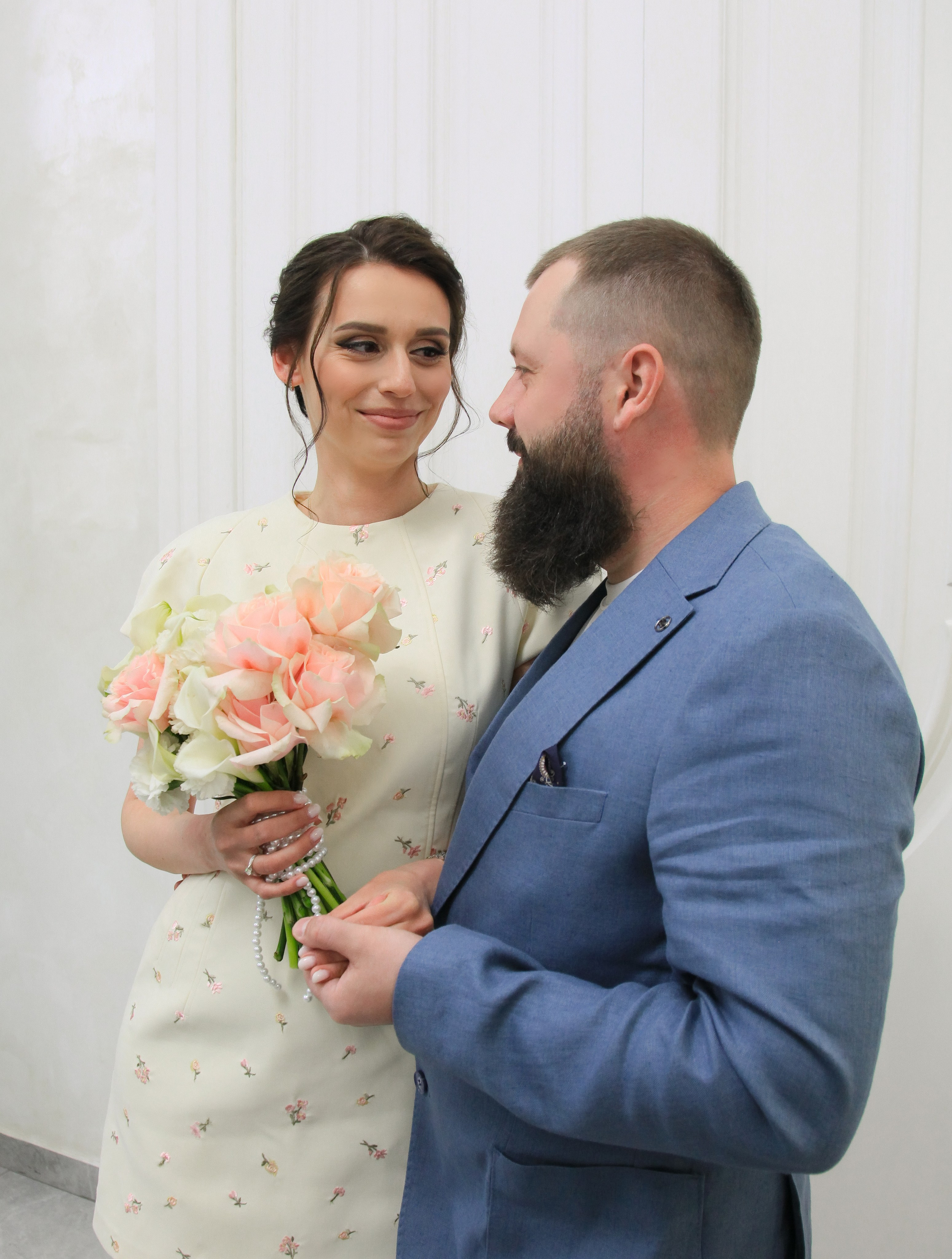 Александра и Александр Кутузовский ЗАГС. Фотограф Москва Одинцово Кубинка Краснознаменск Лапино