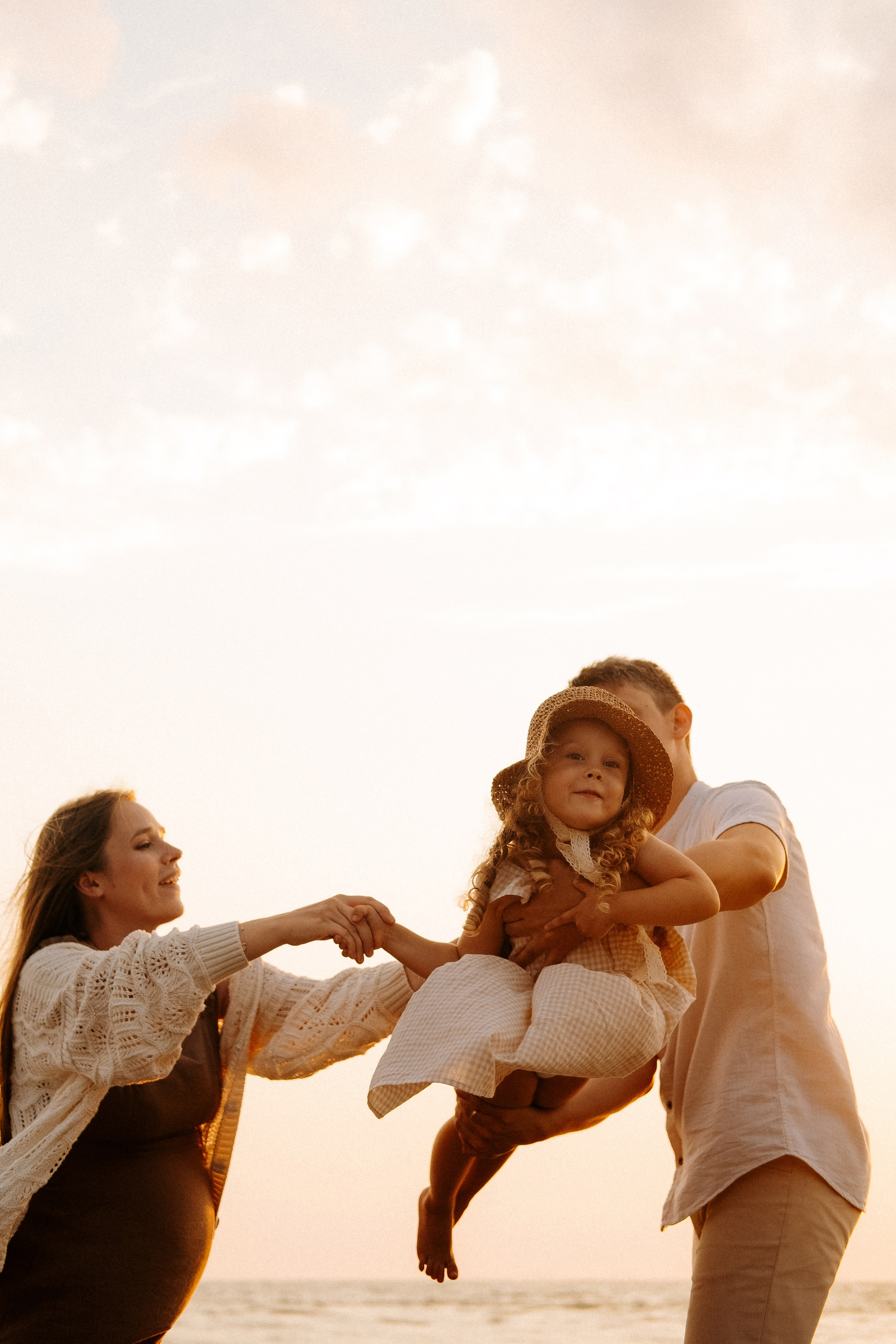 Семейные фотосессии в Сочи, Сириус и на Красной поляне. Семейный, свадебный фотограф Сочи, Адлер, Красная поляна