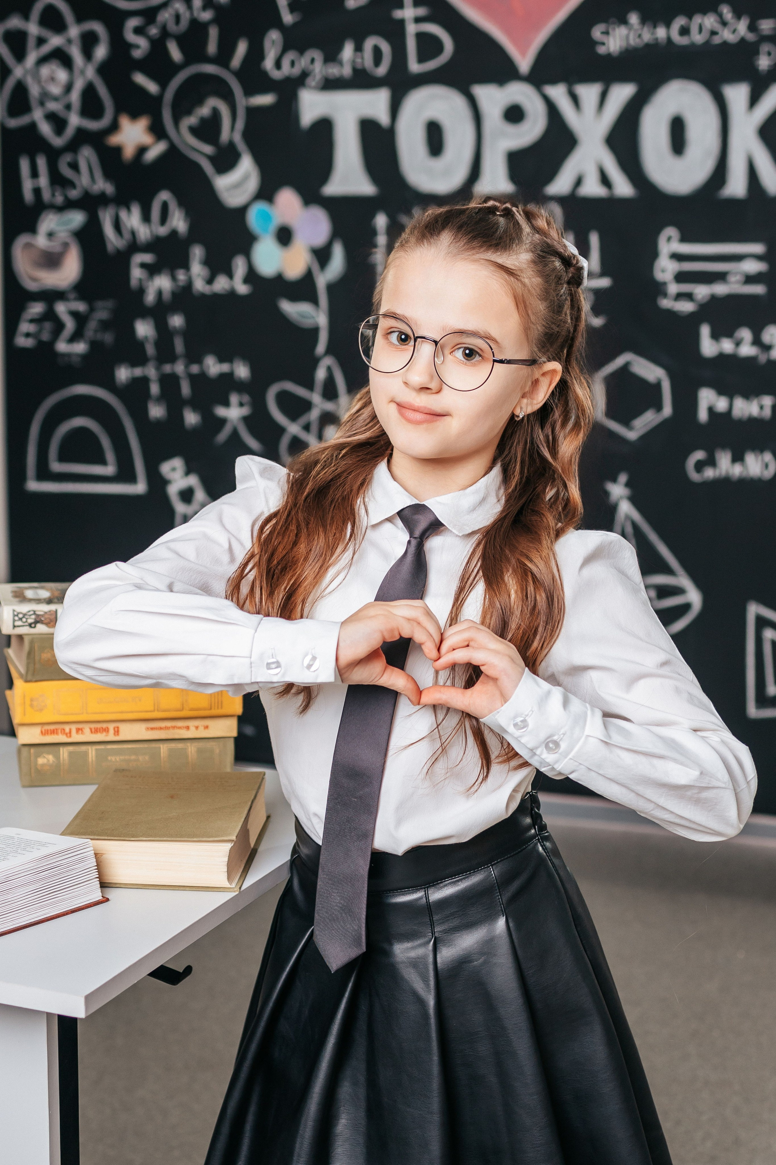 Студия школьной фотографии в Твери. Выпускные альбомы в Твери