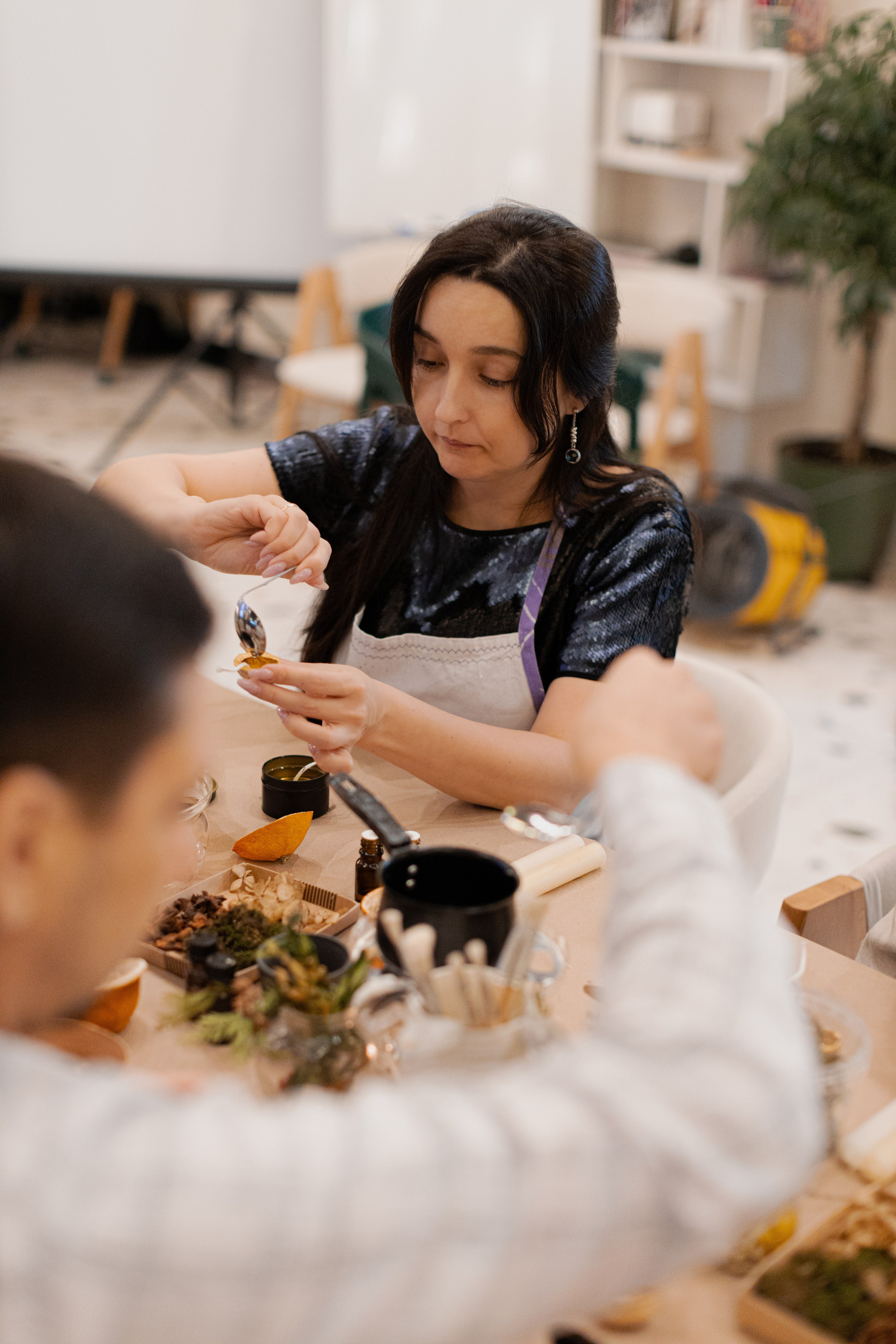 Мк свечи и венок (новогодний корпоратив). Анастасия Ракчеева Художник