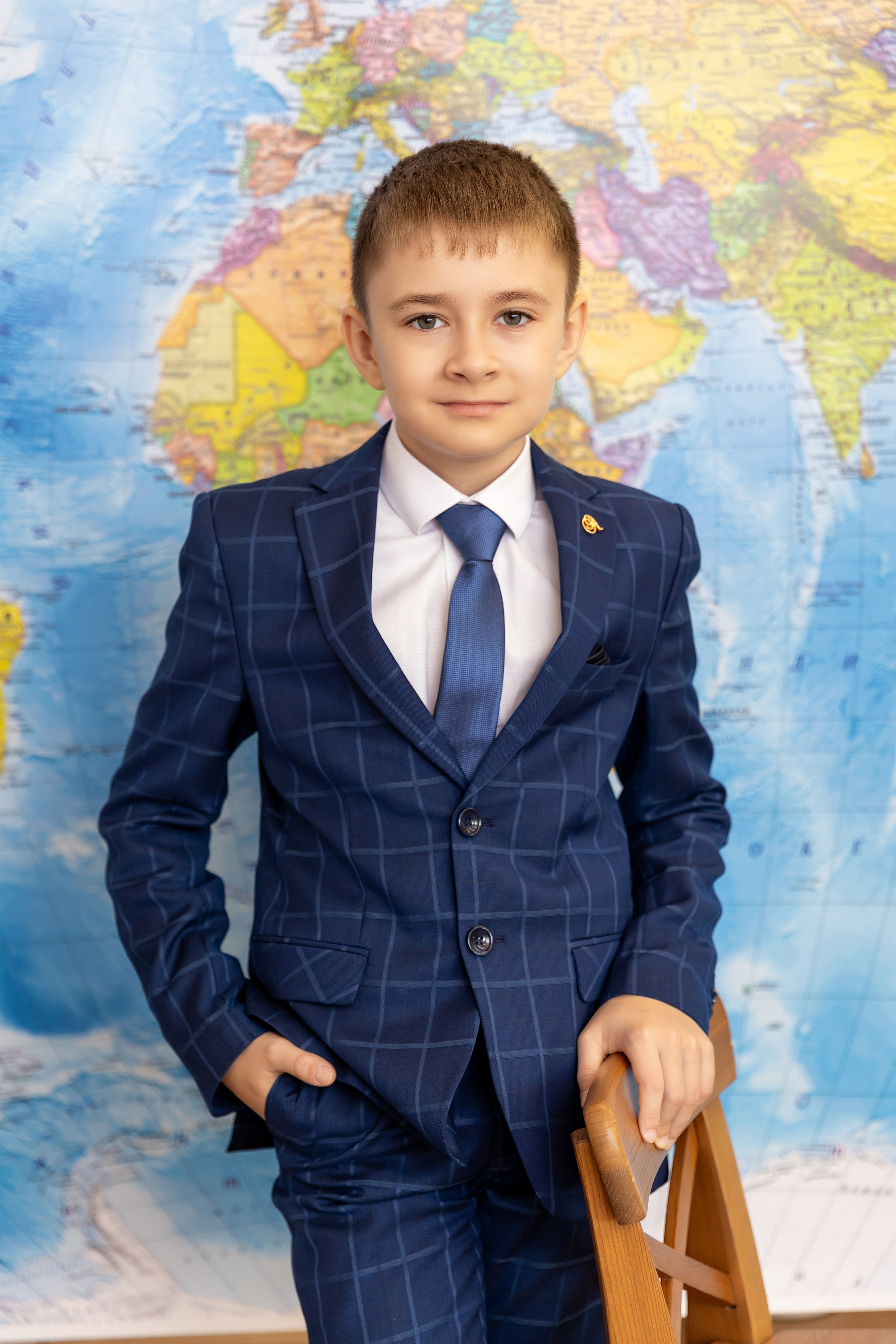 Примеры фото НАЧАЛЬНЫЕ КЛАССЫ. Фотограф Радужный ХМАО, Школьный фотограф, семейный фотограф, выпускной альбом