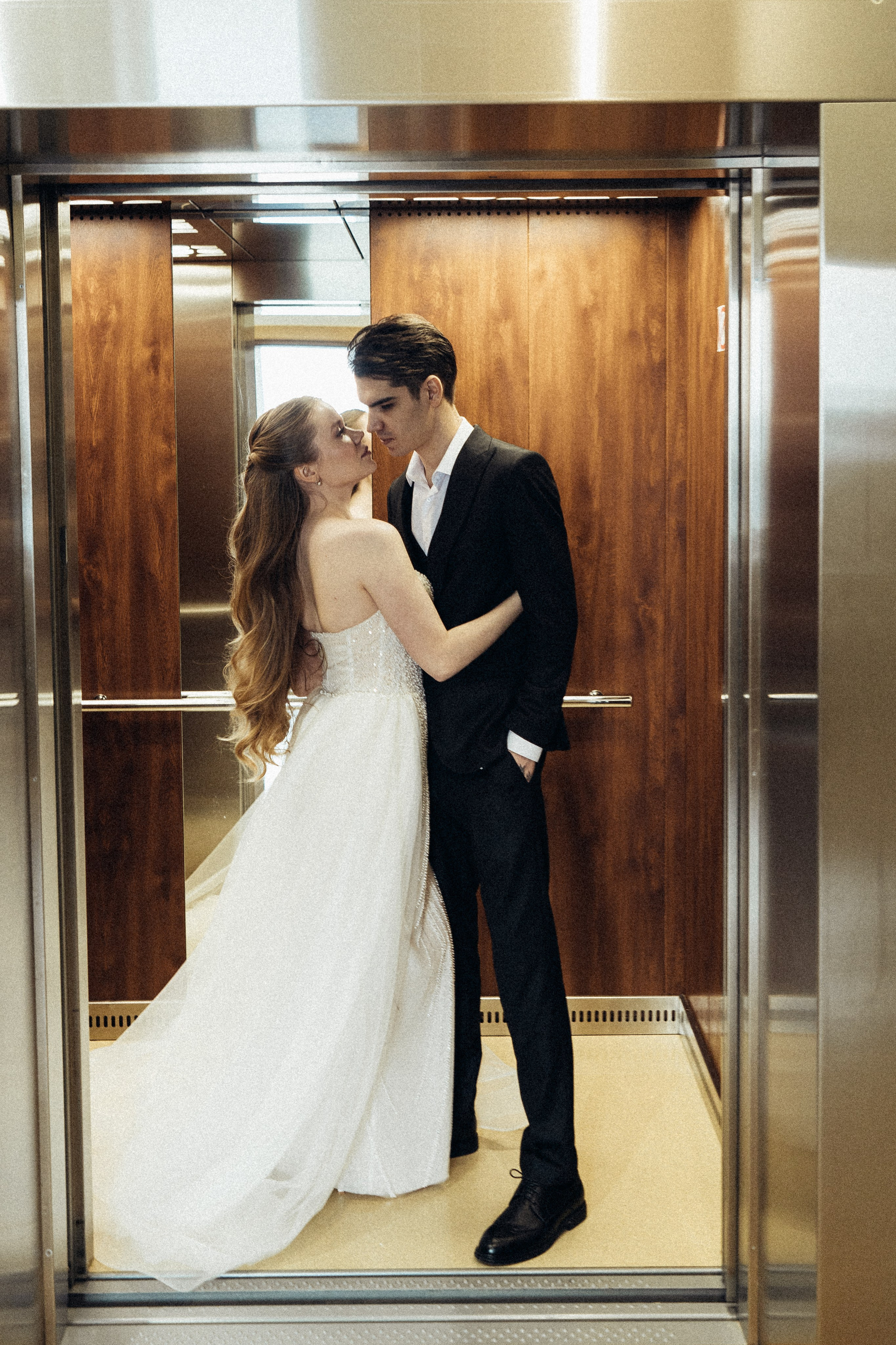 СВАДЕБНАЯ СЬЕМКА В ОТЕЛЕ В СИБИРИ. Профессиональный фотограф, Санкт-Петербург — Виктория Богомолова