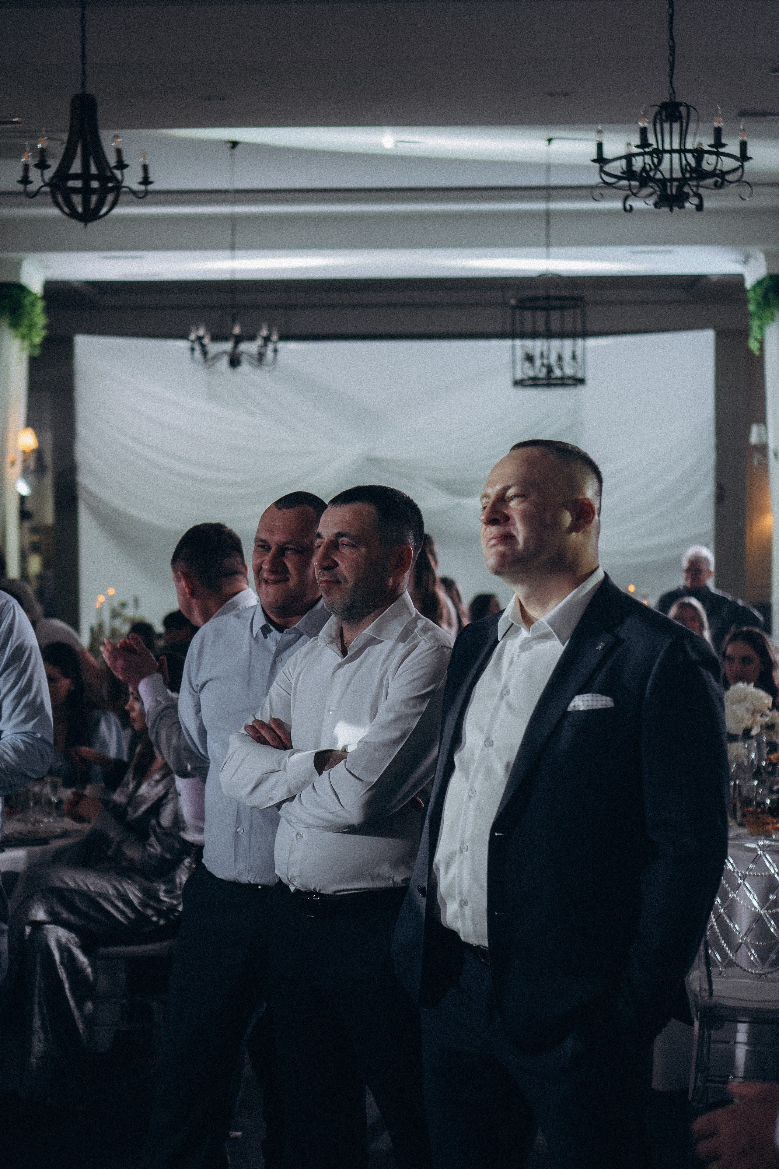 СВАДЕБНАЯ СЬЕМКА СБОРОВ В ОТЕЛЕ И ВЫЕЗД НА ЦЕРЕМОНИЮ (СНЯТО В СИБИРЕ В НИЖНЕВАРТОВСКЕ). Профессиональный фотограф, Санкт-Петербург — Виктория Богомолова