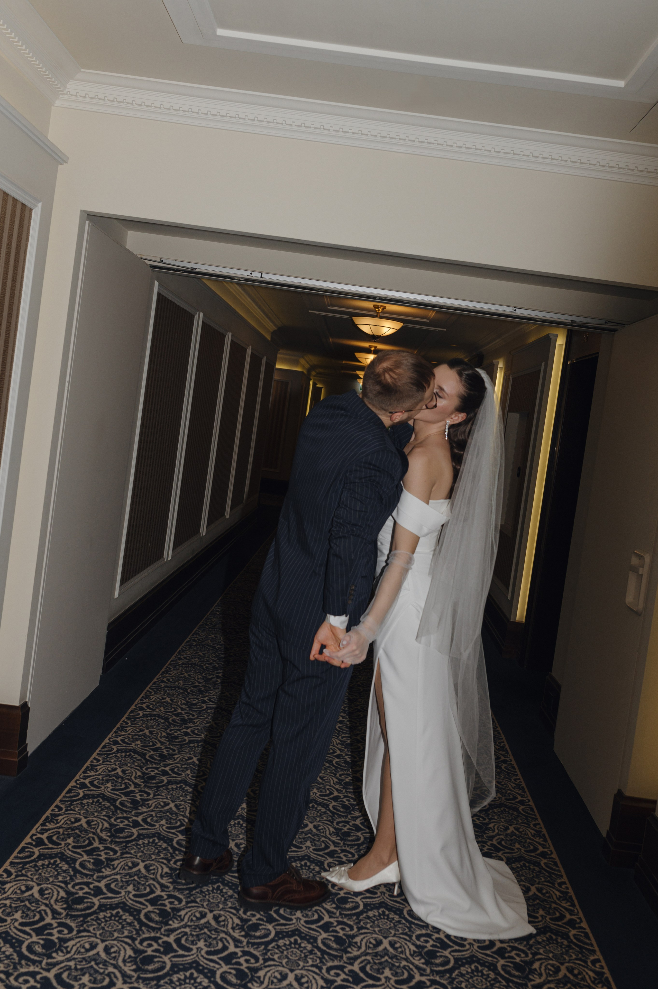 Екатерина и Фёдор, Грибоедовский ЗАГС, Отель Балчуг Кемпински. Свадебный фотограф Москва и Санкт-Петербург. Анастасия Чудина