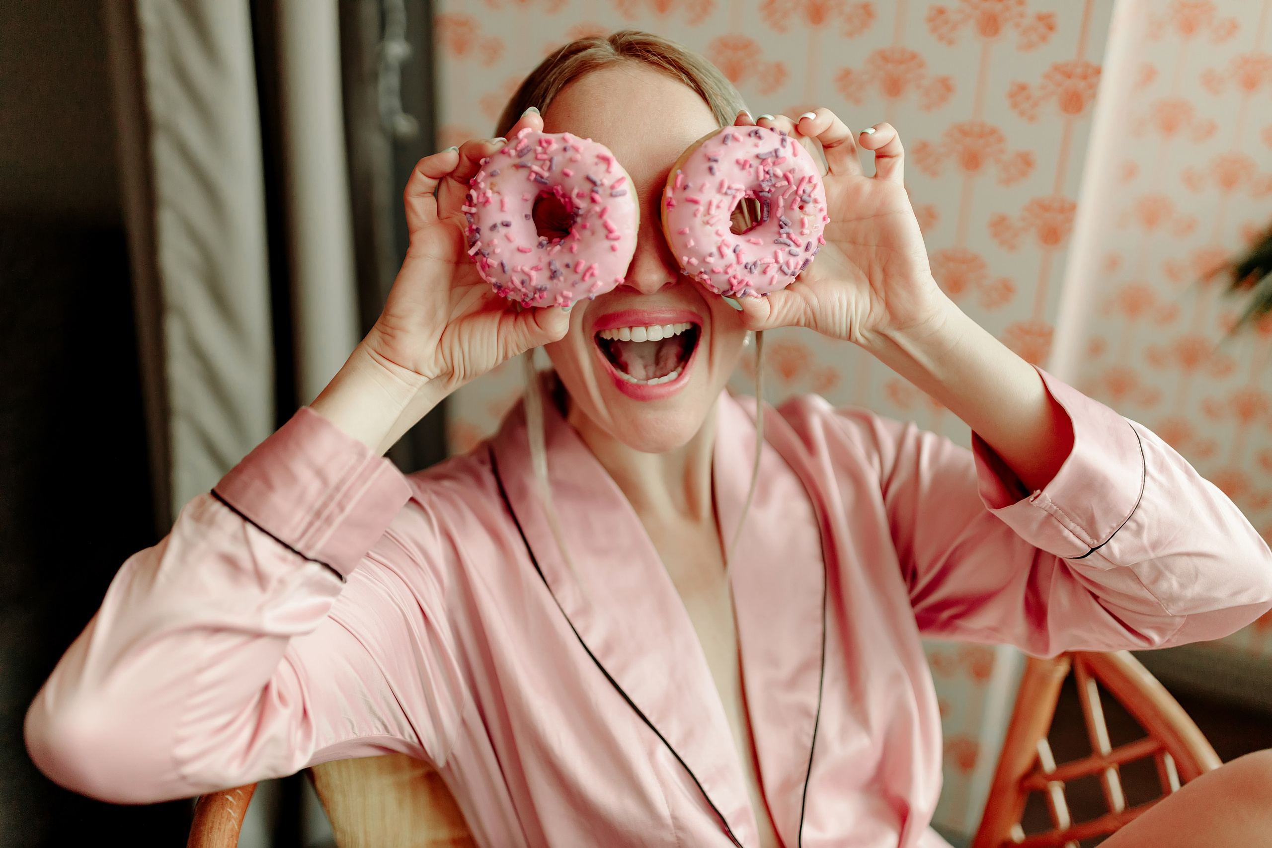 Вкусный девичник в отеле. Фотограф в Санкт-Петербурге Знаменская Ирина