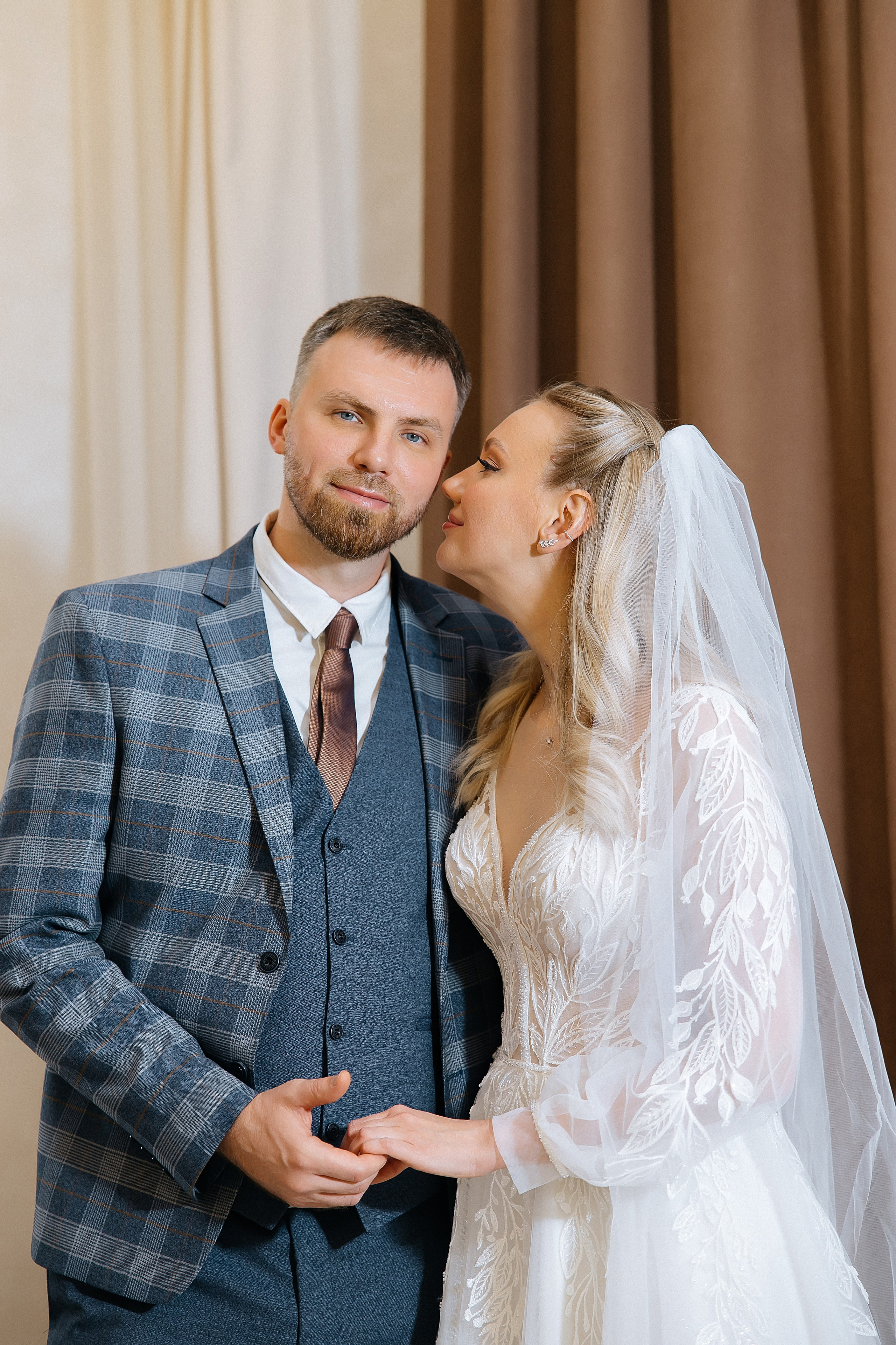 Чувства. Александр Антонов. Профессиональный свадебный, репортажный фотограф в Москве, Подольске. Фото+Видео на любой праздник