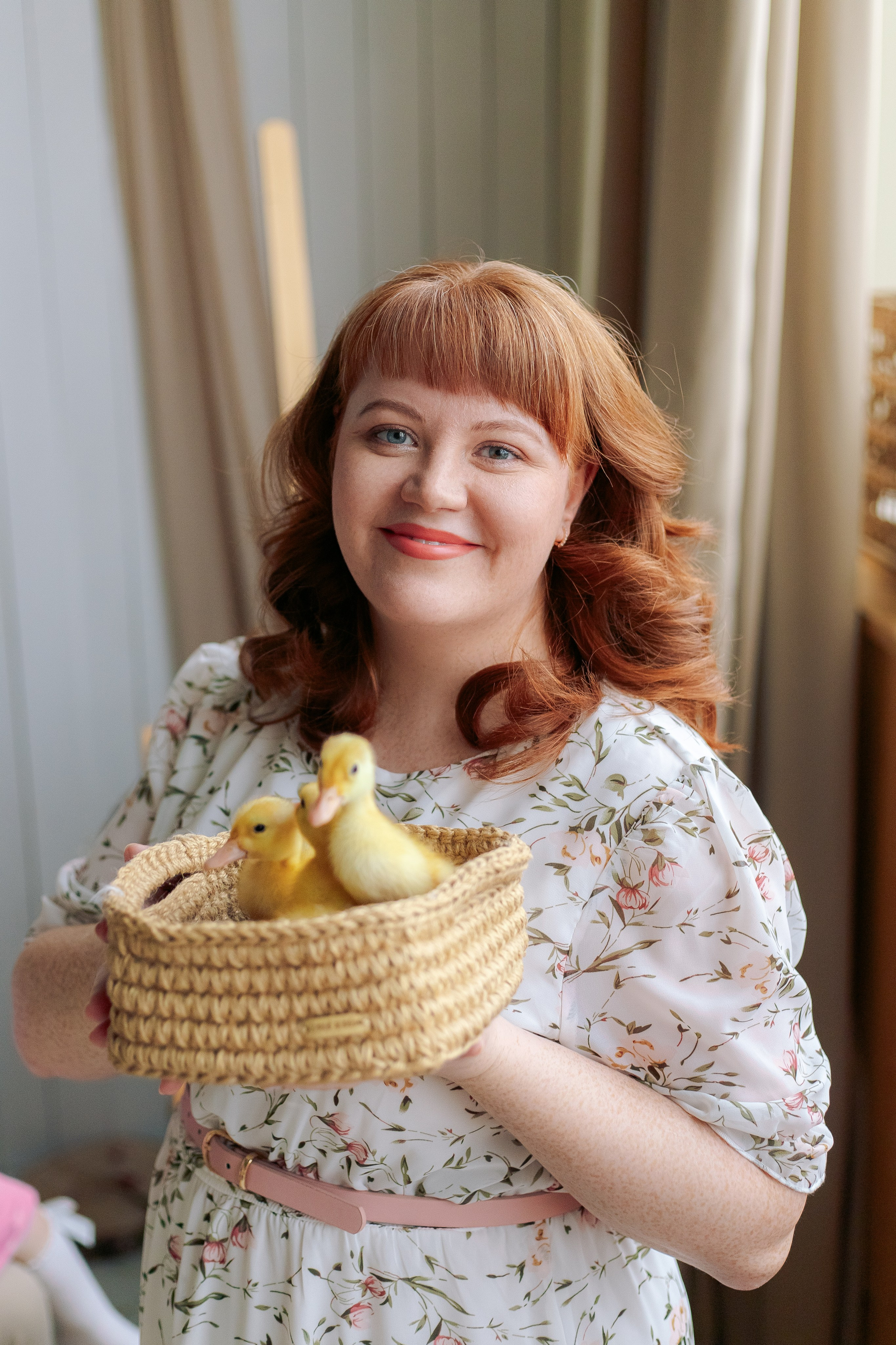 Пасхальная фотосессия с утятами в студии. Семейный фотограф Анна Скворцова