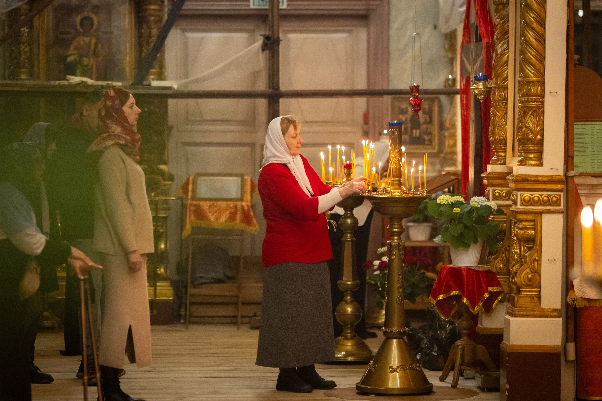 Пасха Воскресенский храм с Ашитково. Семейный и детский фотограф Анна Петракова