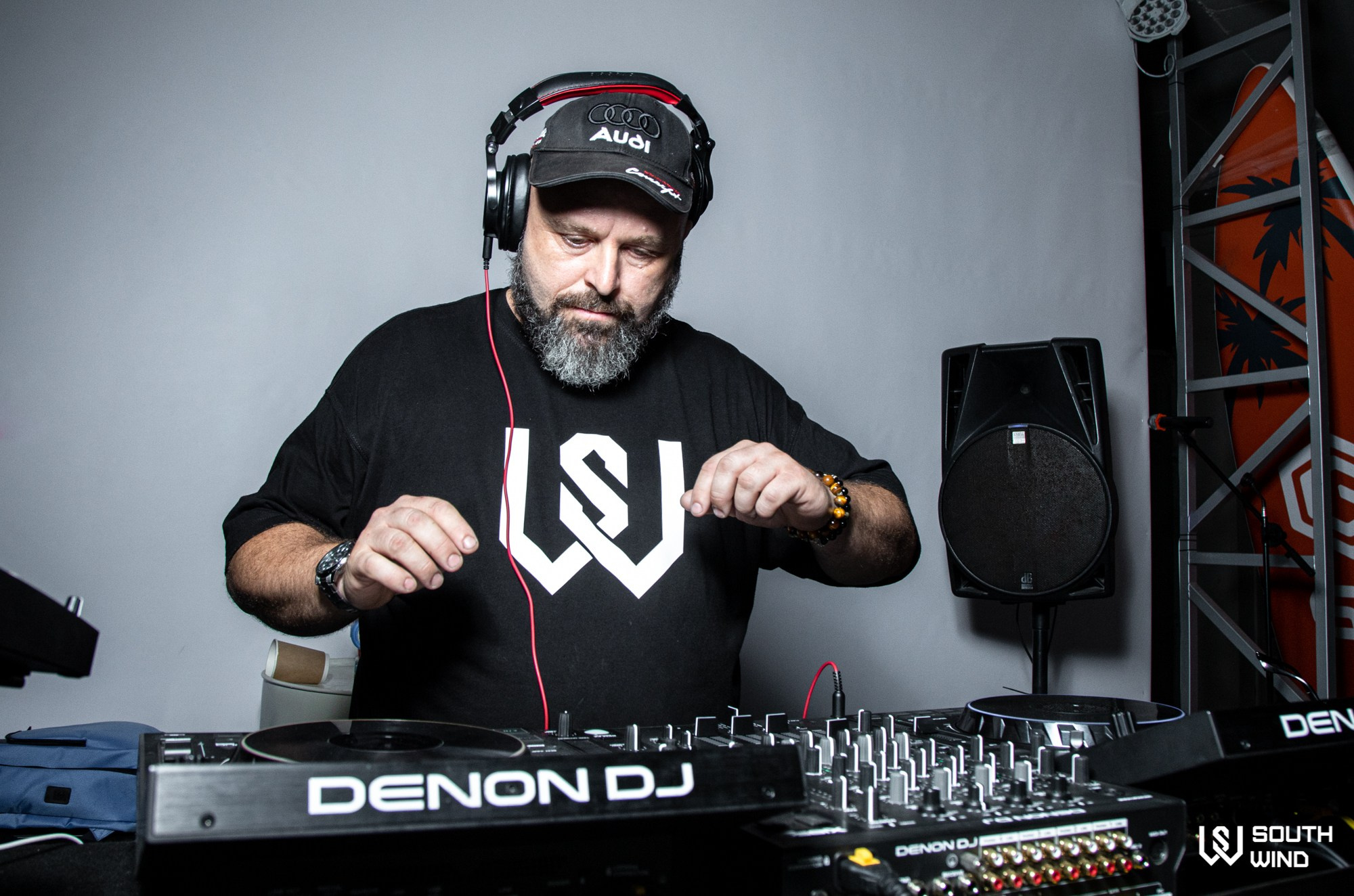 14 09 Вечеринка South Wind в Стереодаче. Репортажный, промышленный и маркетплейс-фотограф Дмитрий Чернат