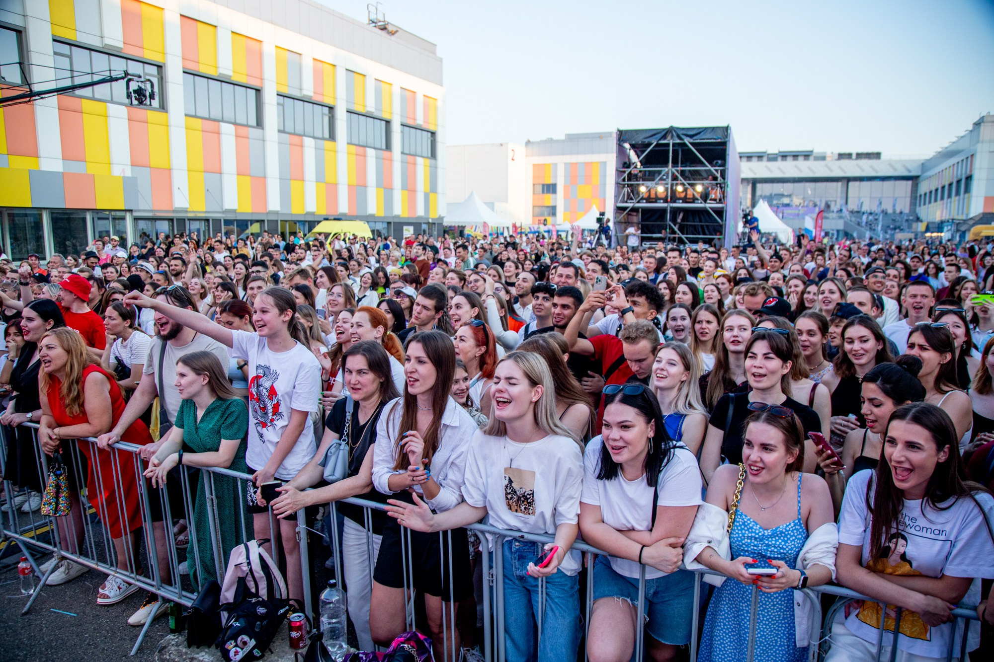 Краевой День молодёжи в Краснодаре 2023. Репортажный, промышленный и маркетплейс-фотограф Дмитрий Чернат