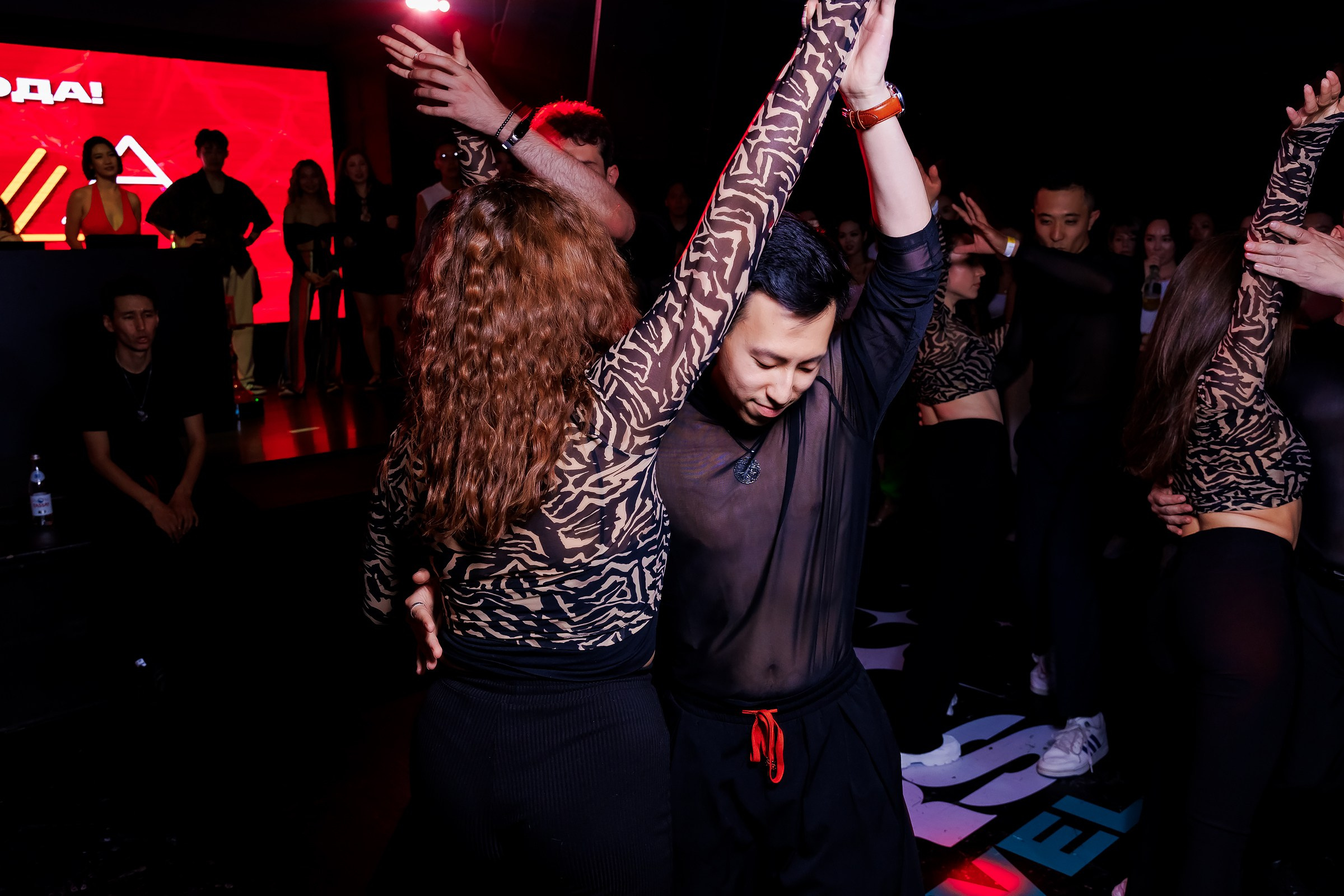 Bachata Party by Hola Dance. Репортажный фотограф в Алматы Каюпов Сержан