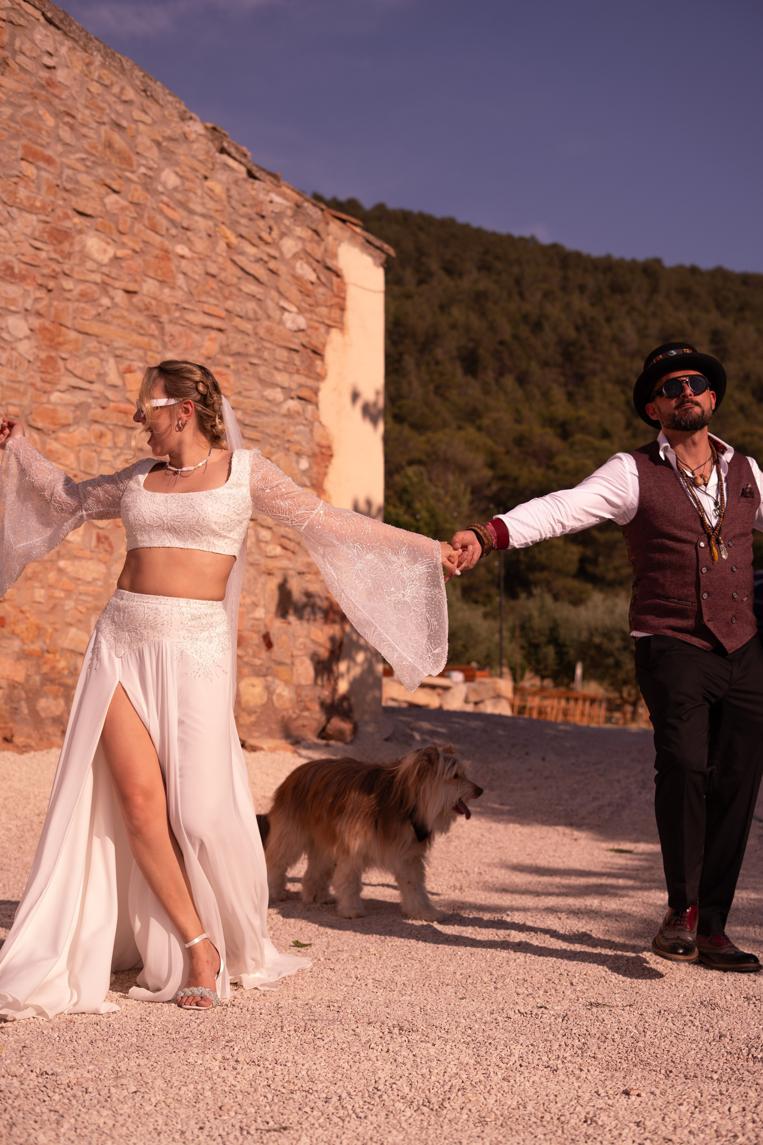 Stasy and Roberto. Wedding Photographer in Barcelona and Medellin