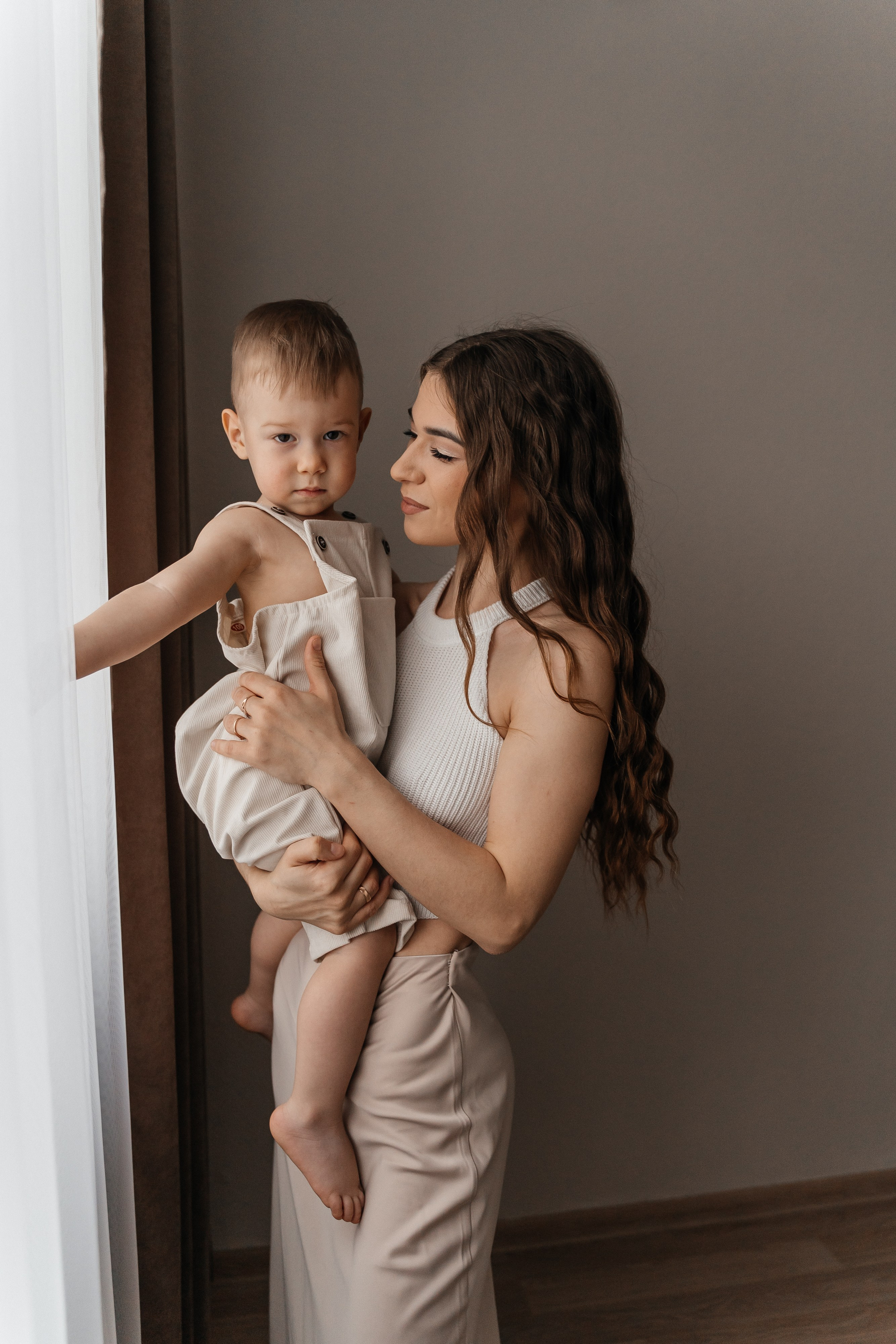 Вадим, Юля и Мирон. Волик Мария