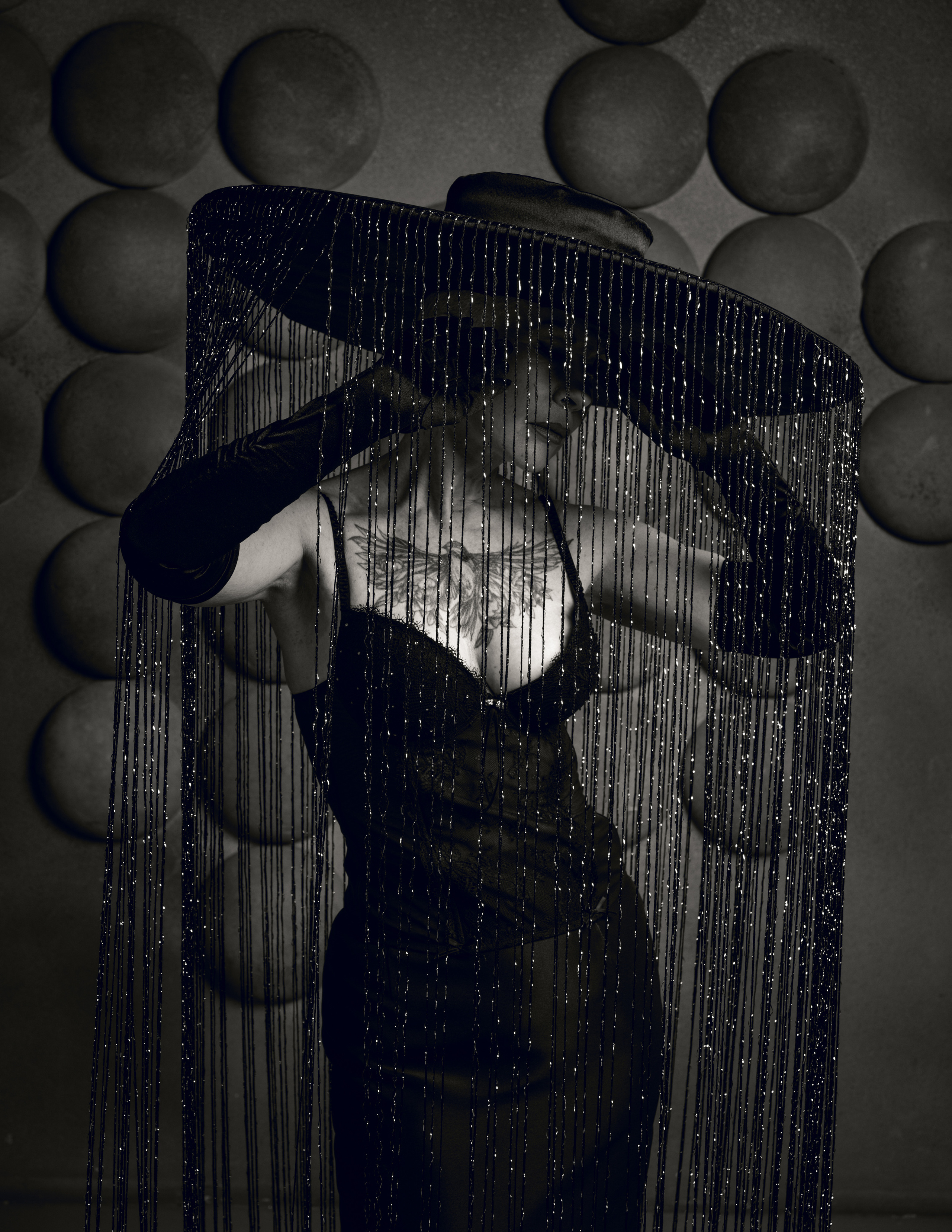 Татьяна в шляпе. Фотосессия в Спб в студии, фотограф Панютина Марина