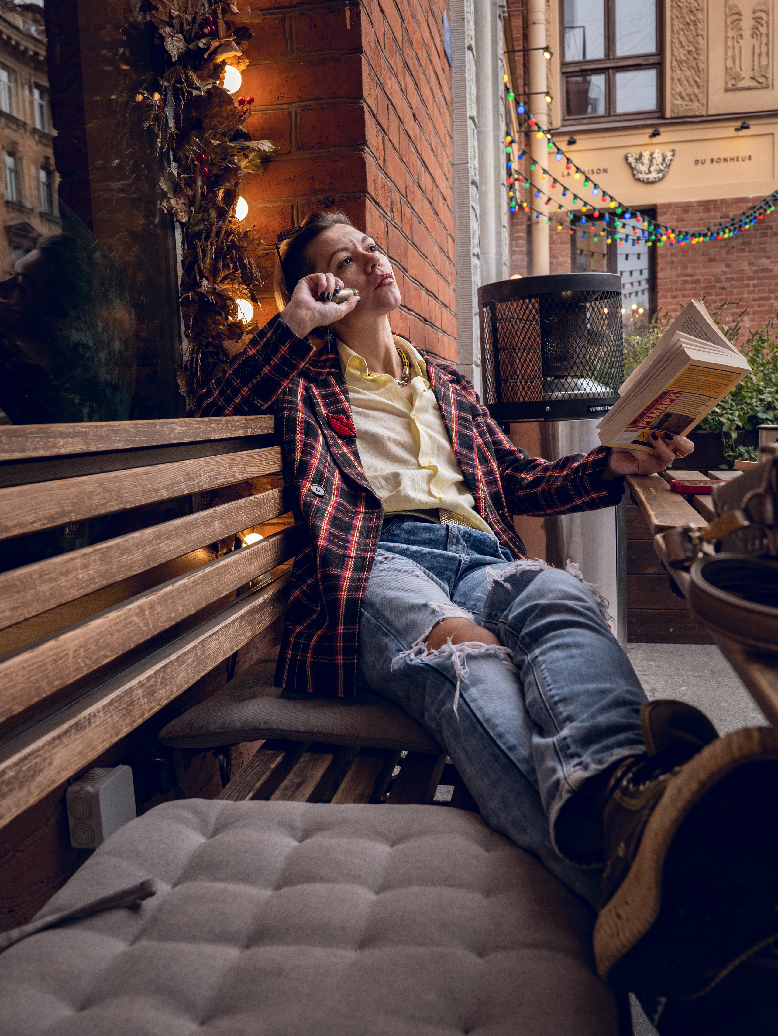 Вика, кафе. Фотосессия в Спб в студии, фотограф Панютина Марина